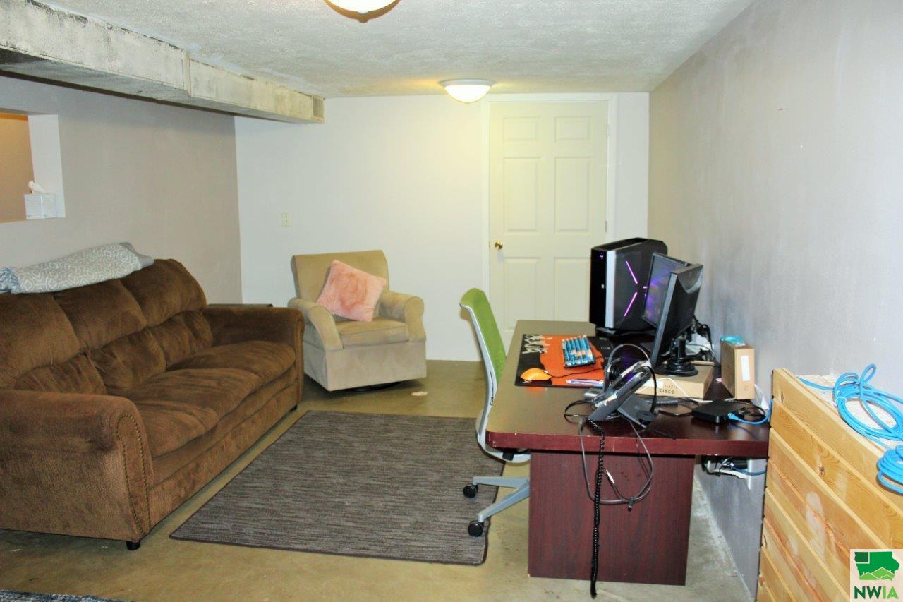 MLS #827759