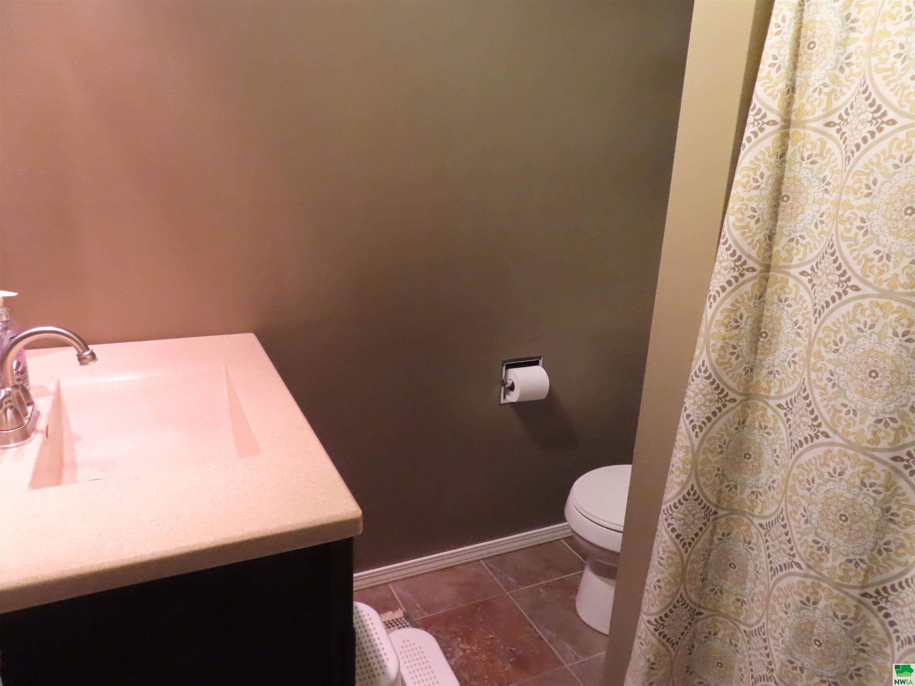 MLS #827760