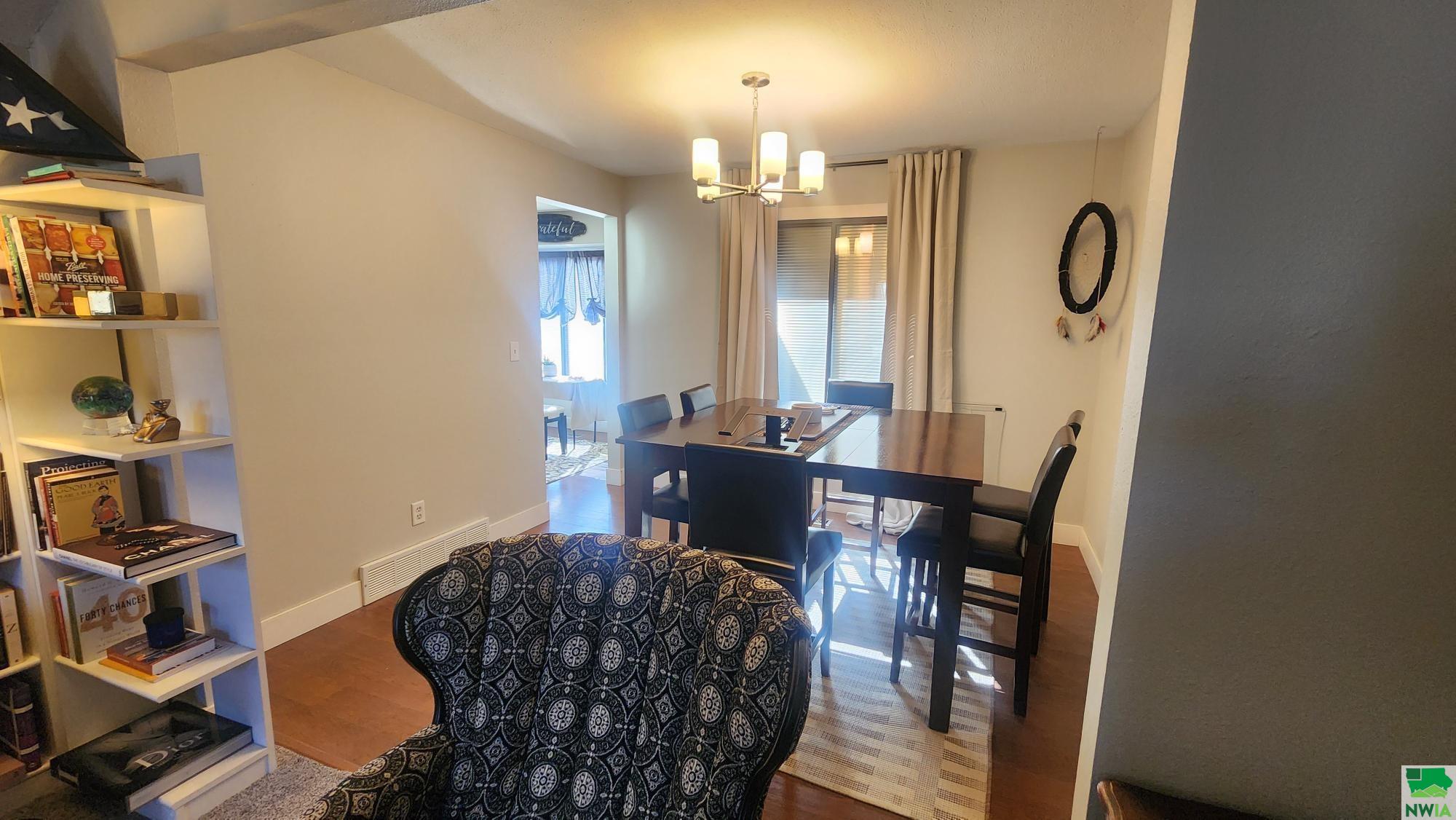 MLS #827767