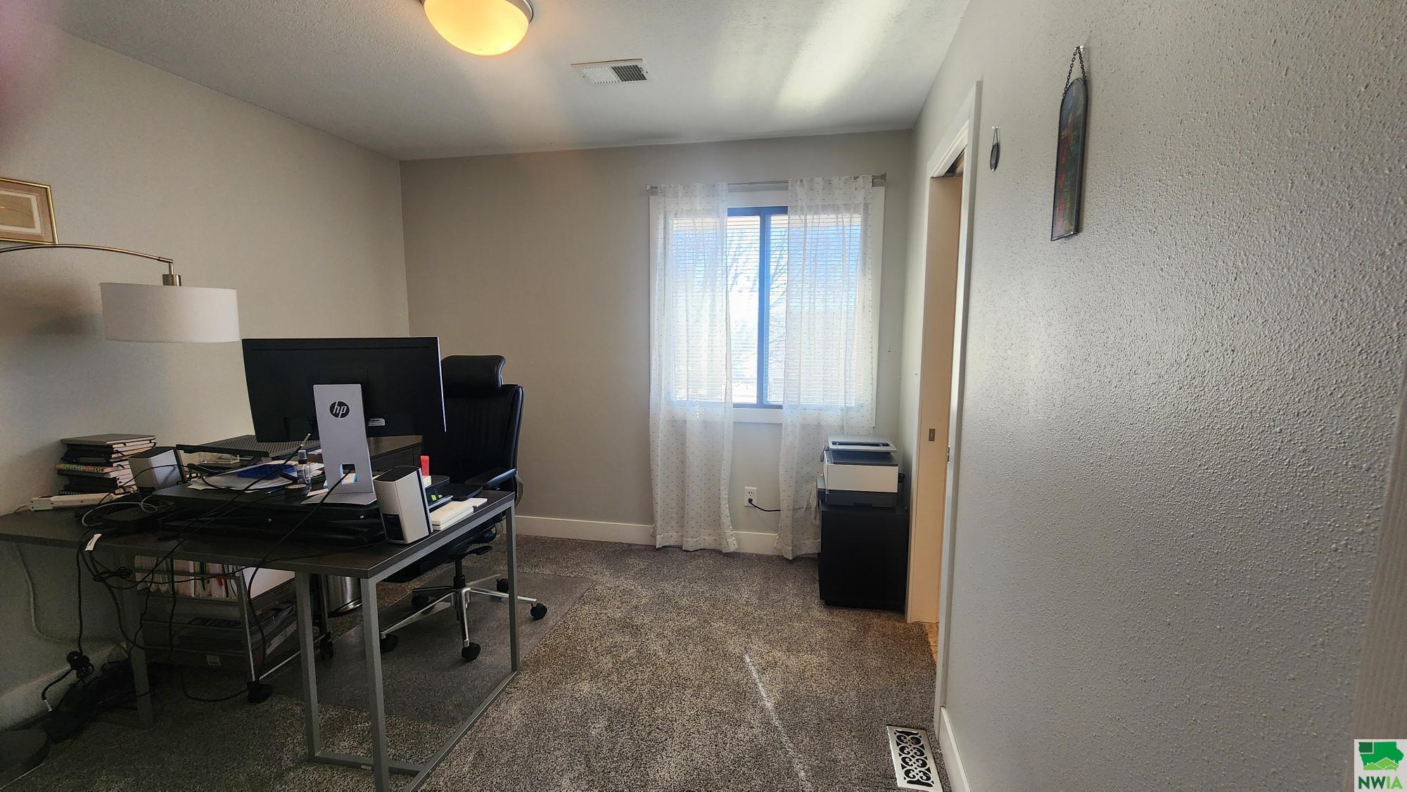 MLS #827767