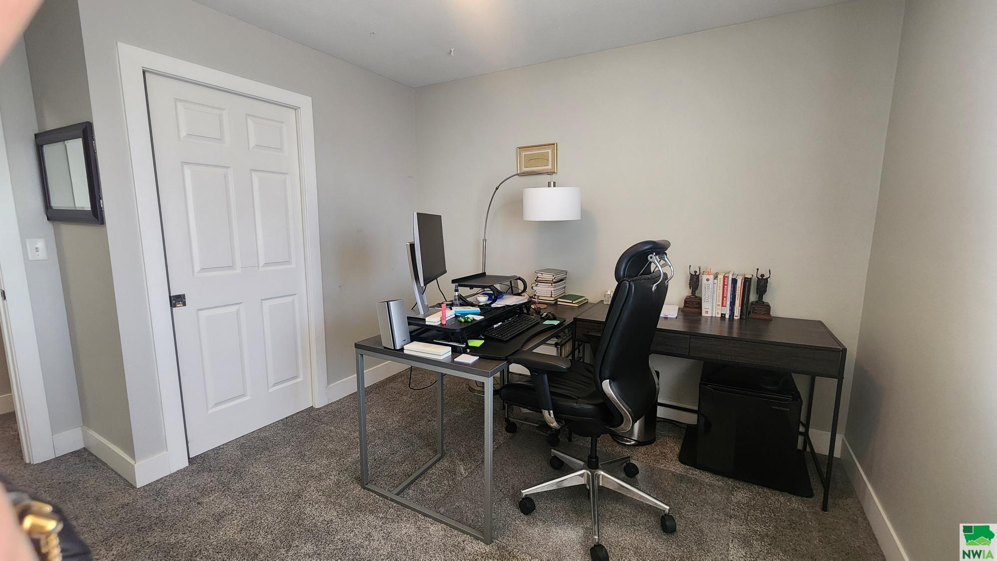 MLS #827767