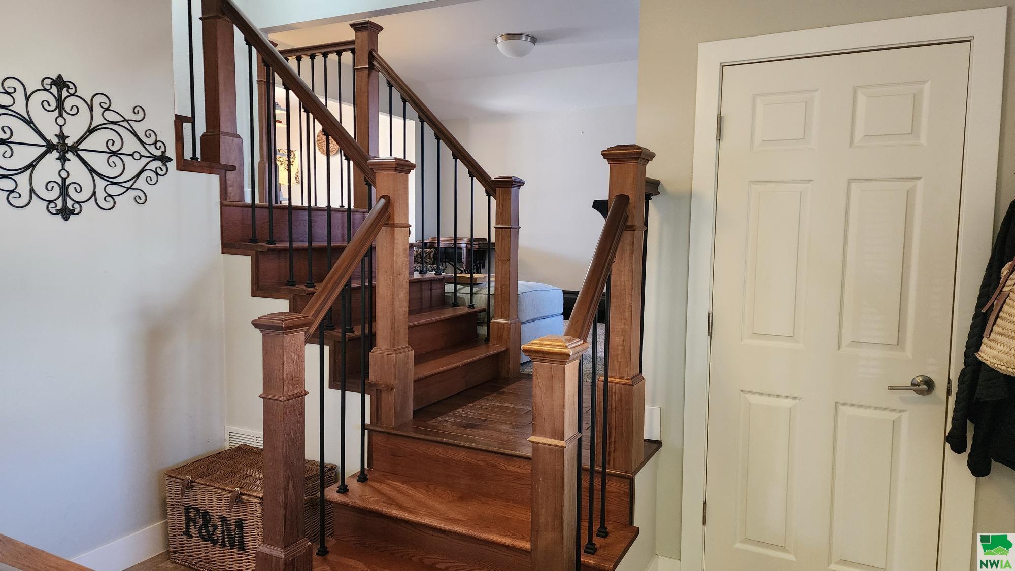 MLS #827767