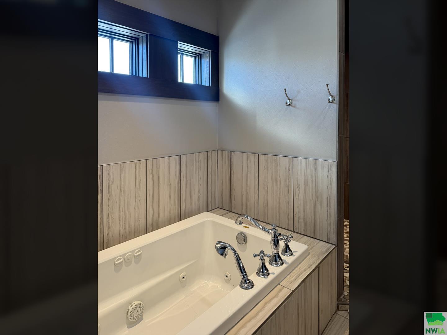 MLS #827768