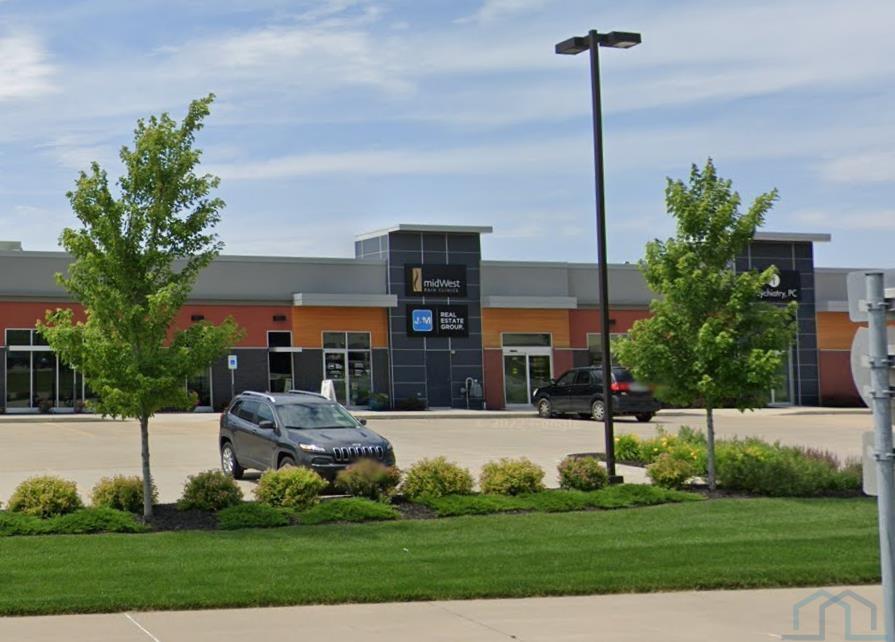 211 Sioux Point Rd #150, Dakota Dunes, SD 57049 