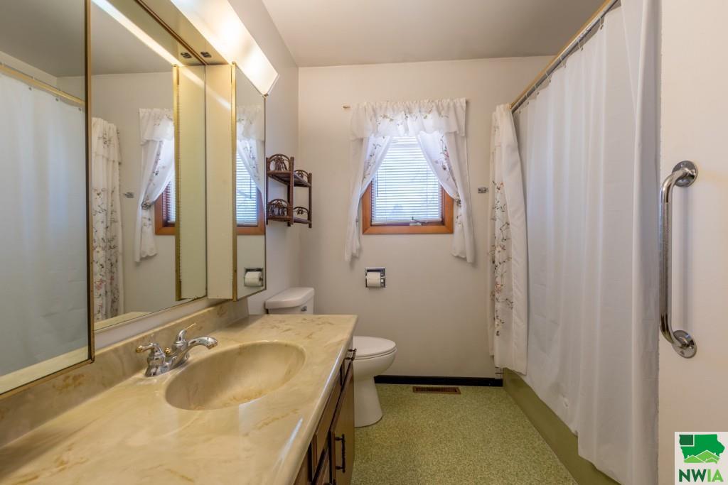 MLS #827778