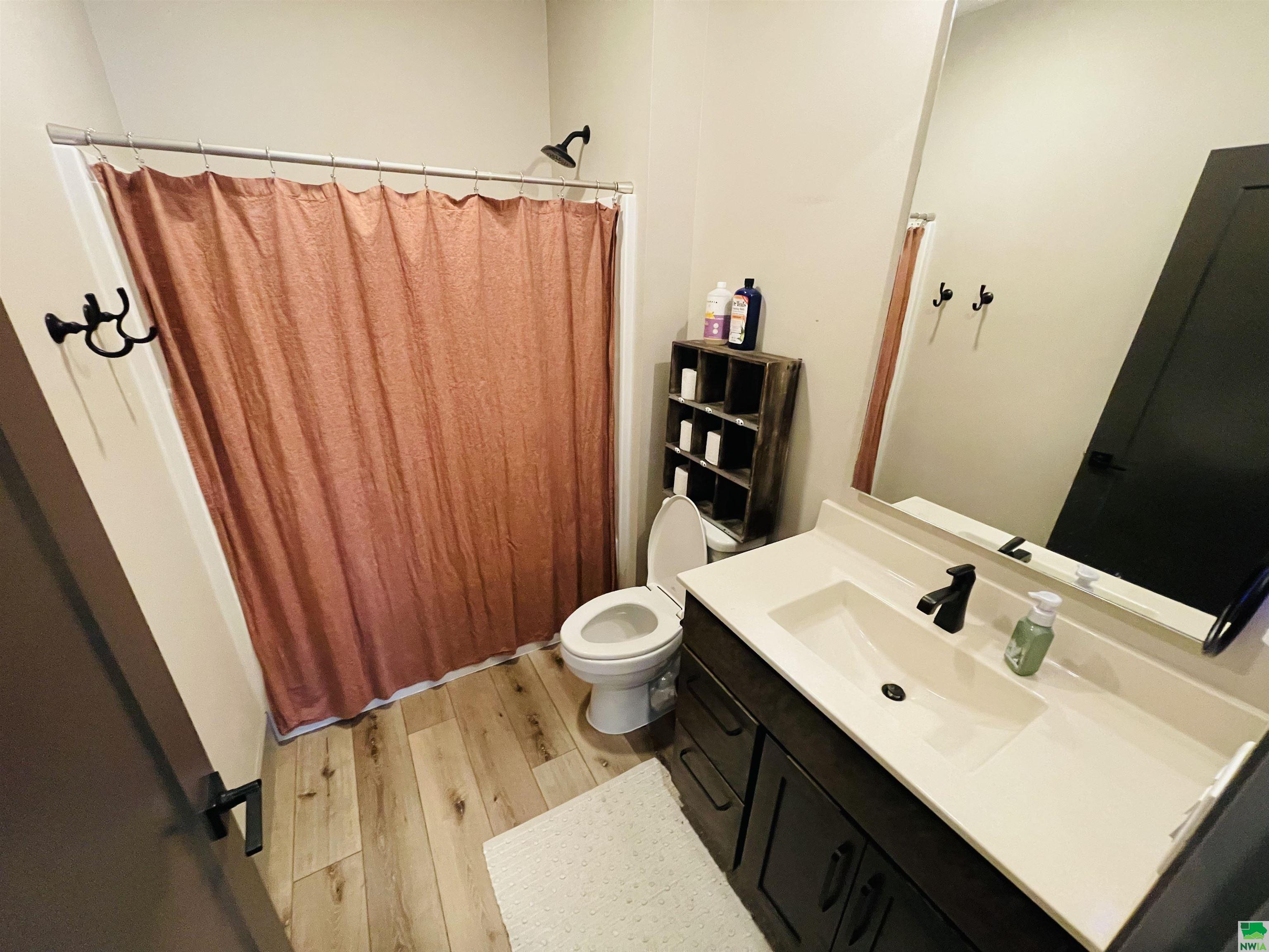 MLS #827784