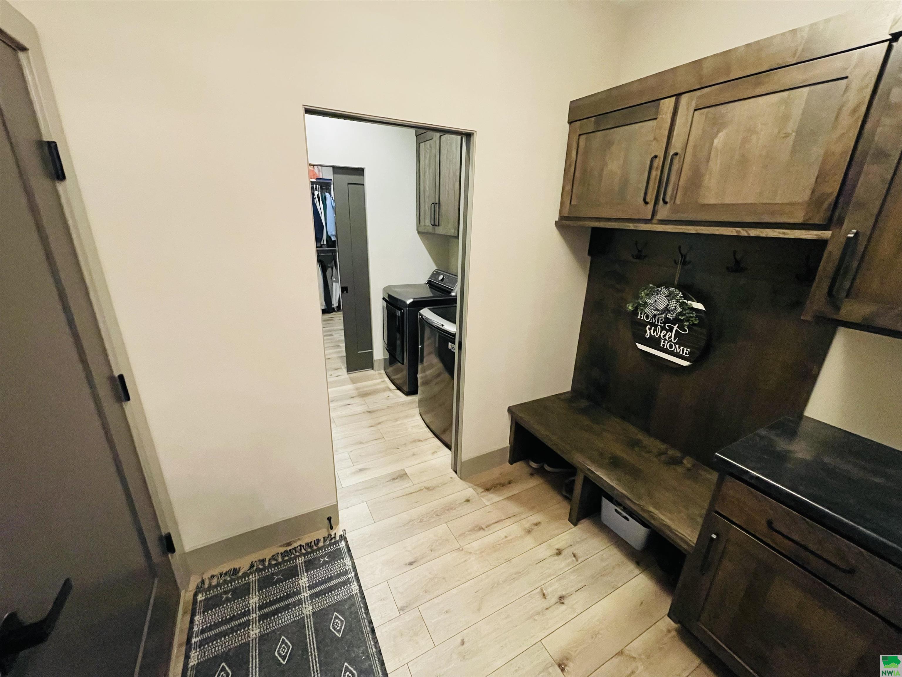 MLS #827784