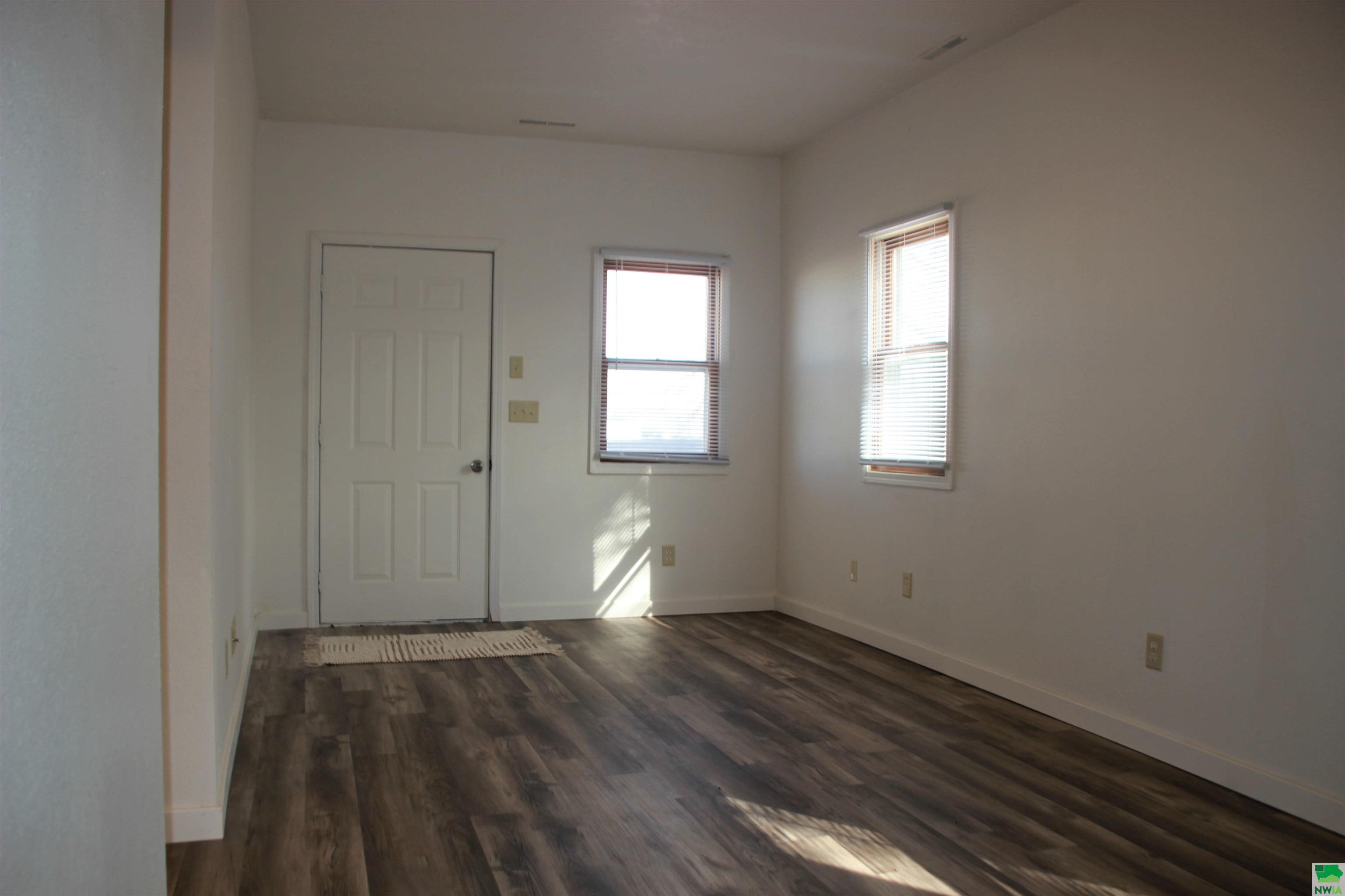 MLS #827792