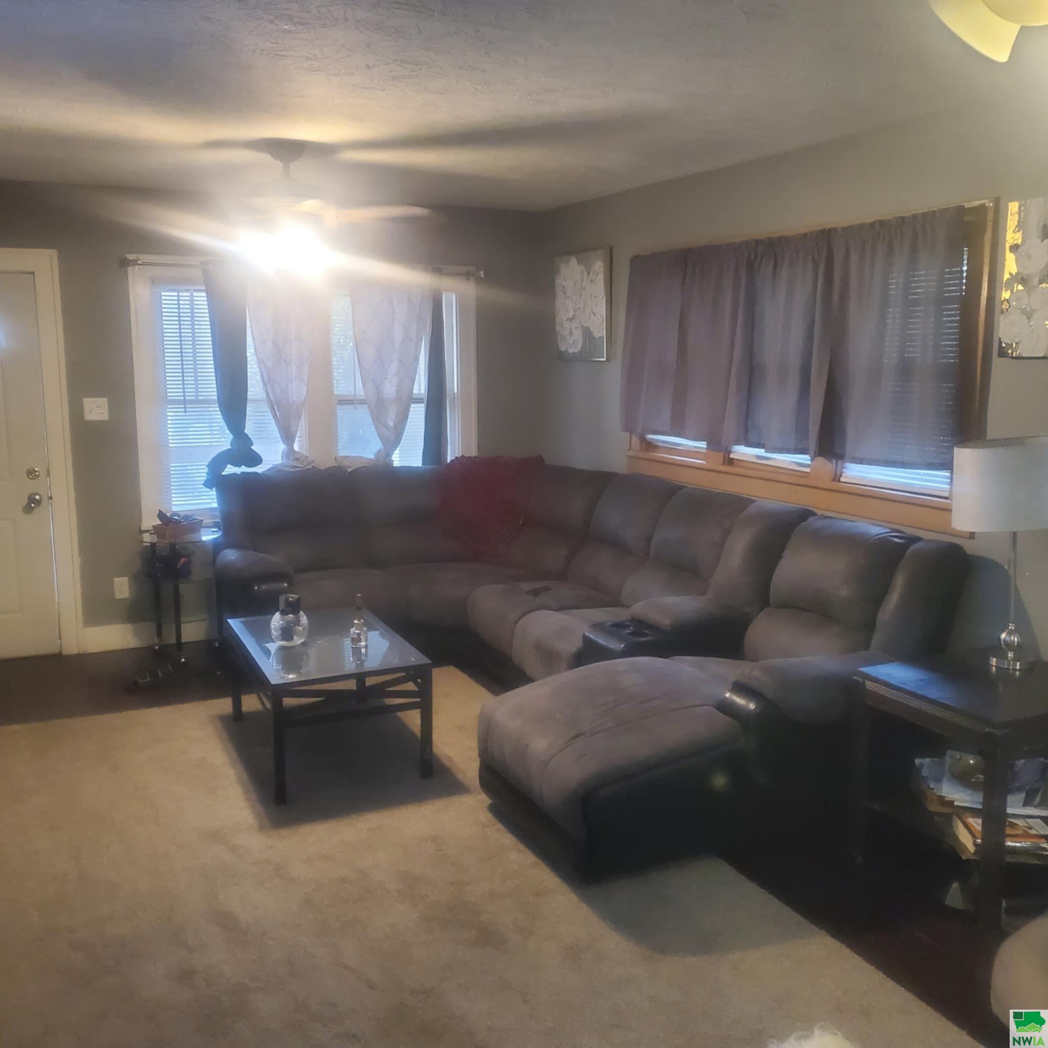 MLS #827796