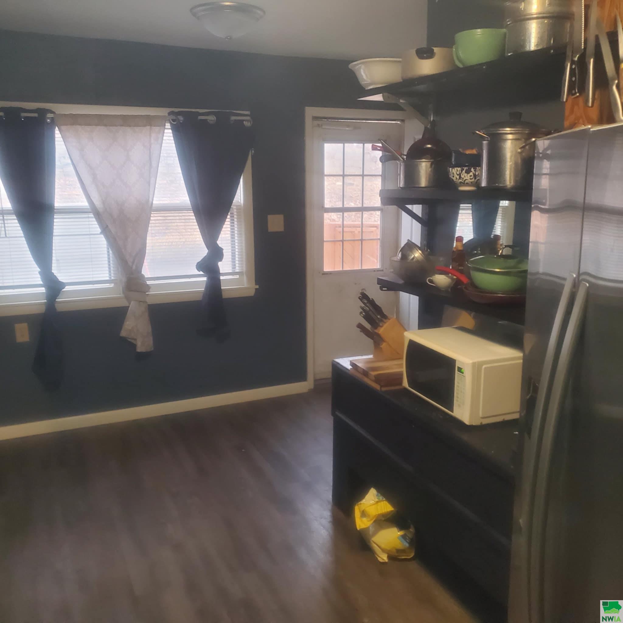 MLS #827796