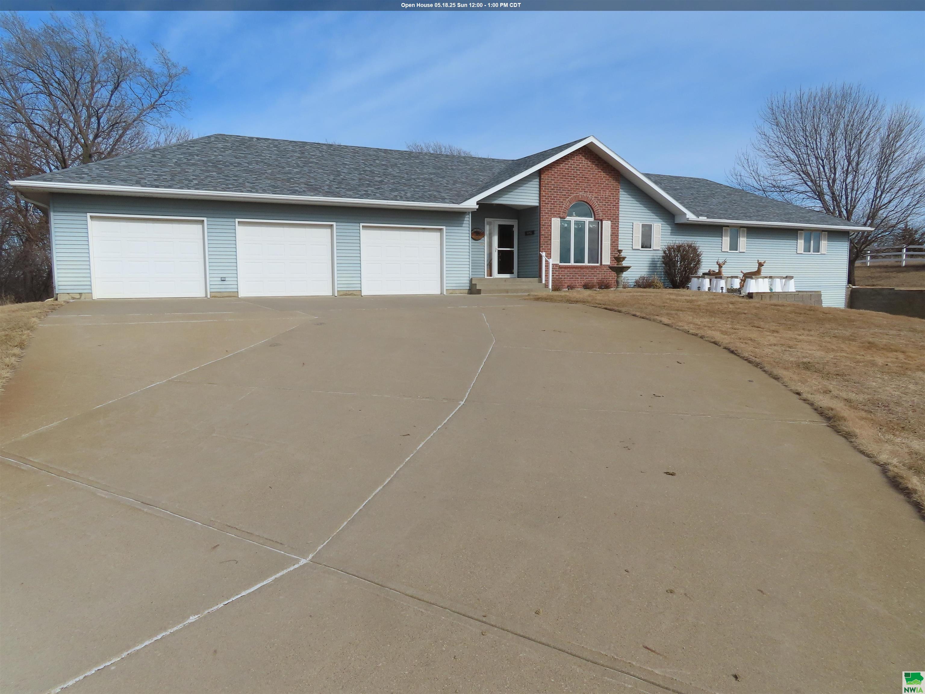 4440 Lost Meadows Road, Sioux City, IA 51108 