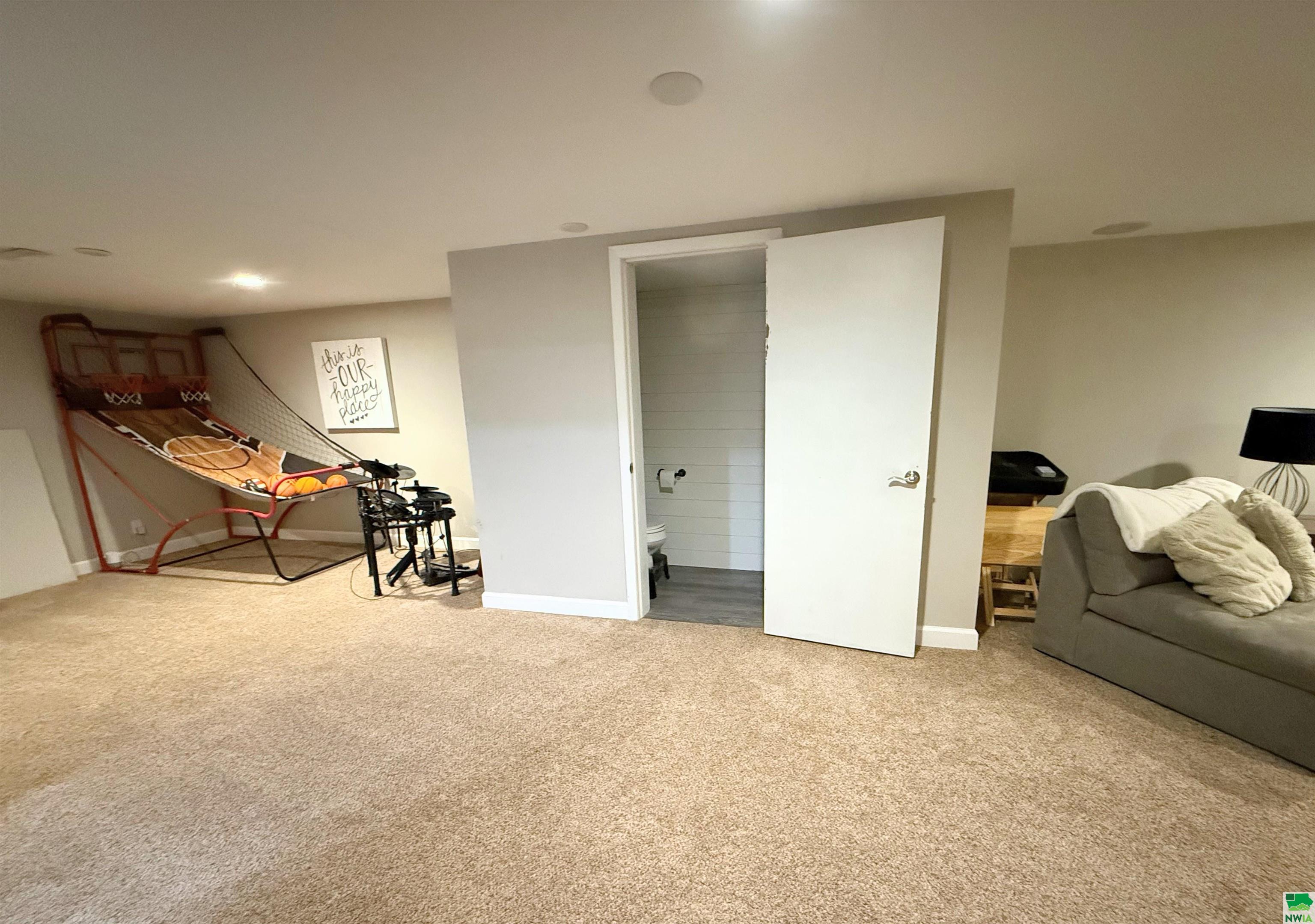 MLS #827801