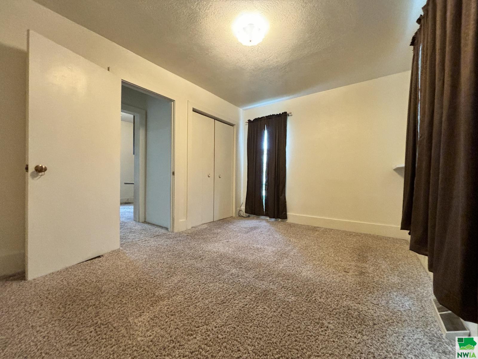 MLS #827811