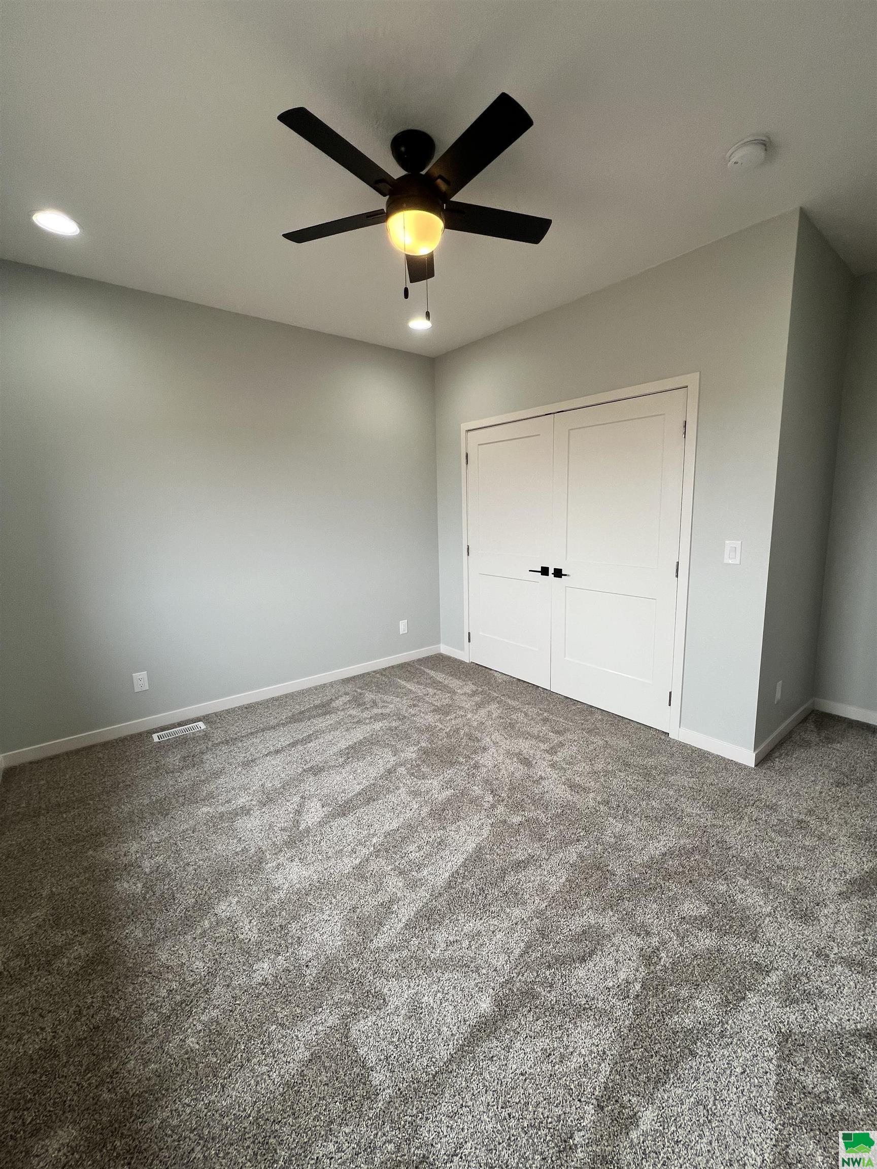 MLS #827816