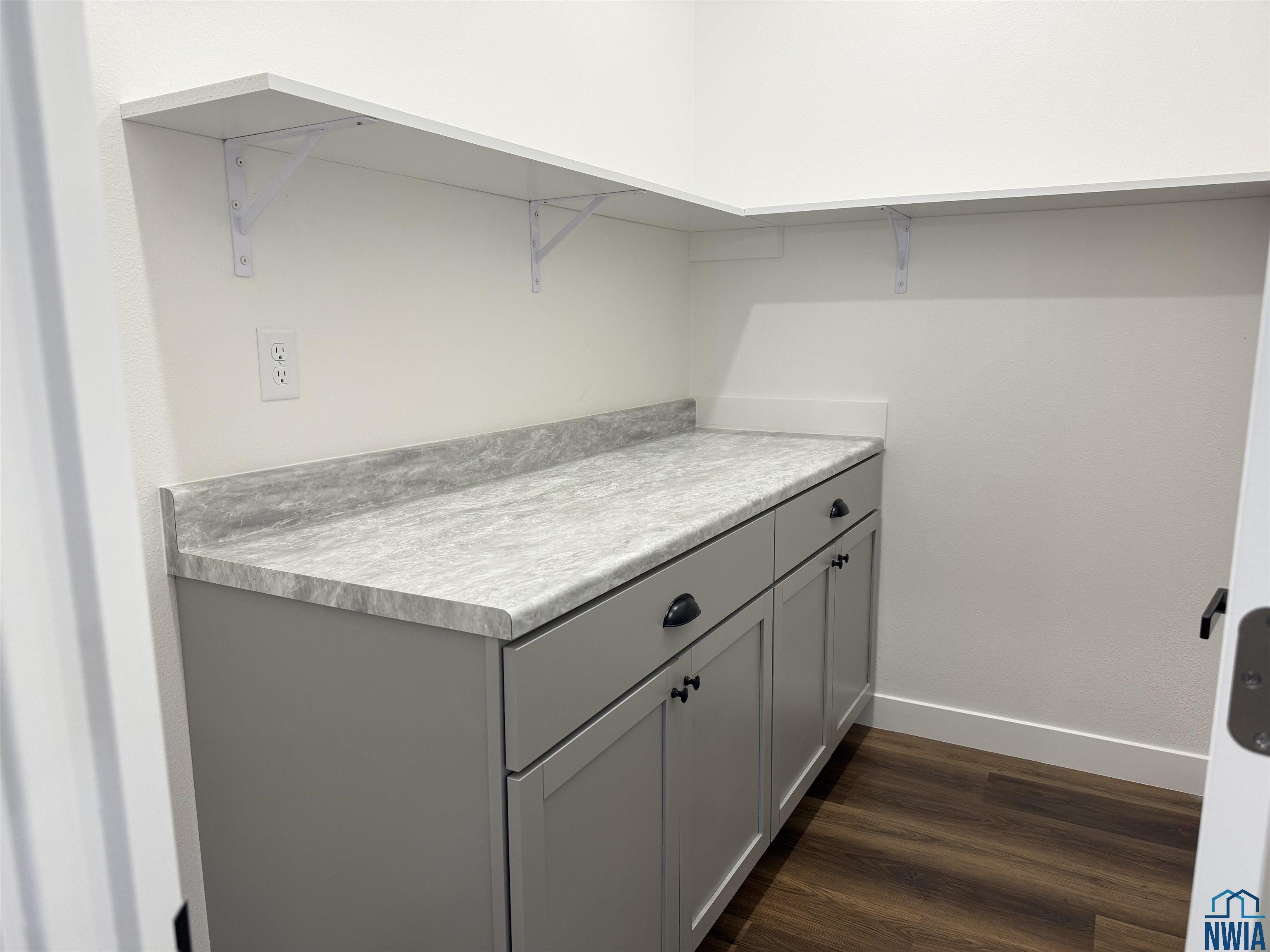 MLS #827822