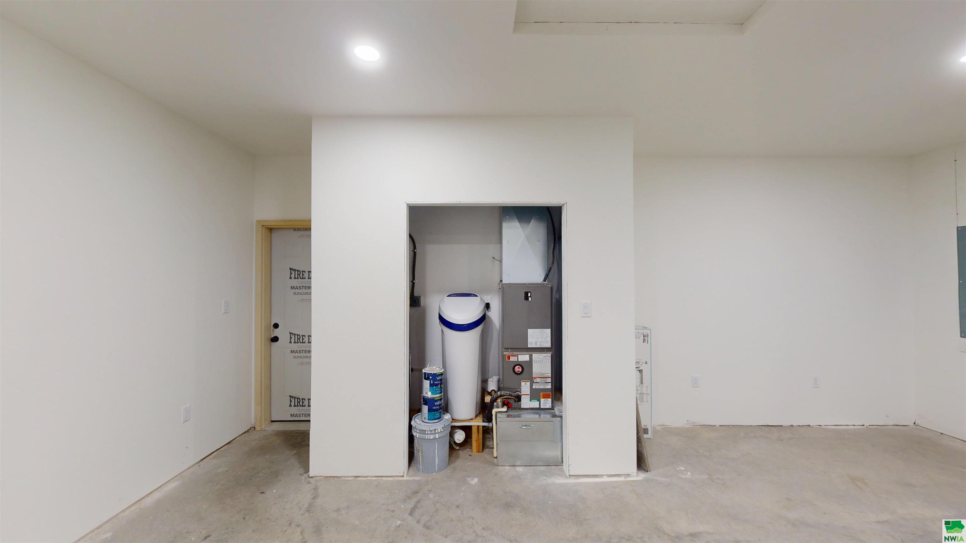MLS #827835