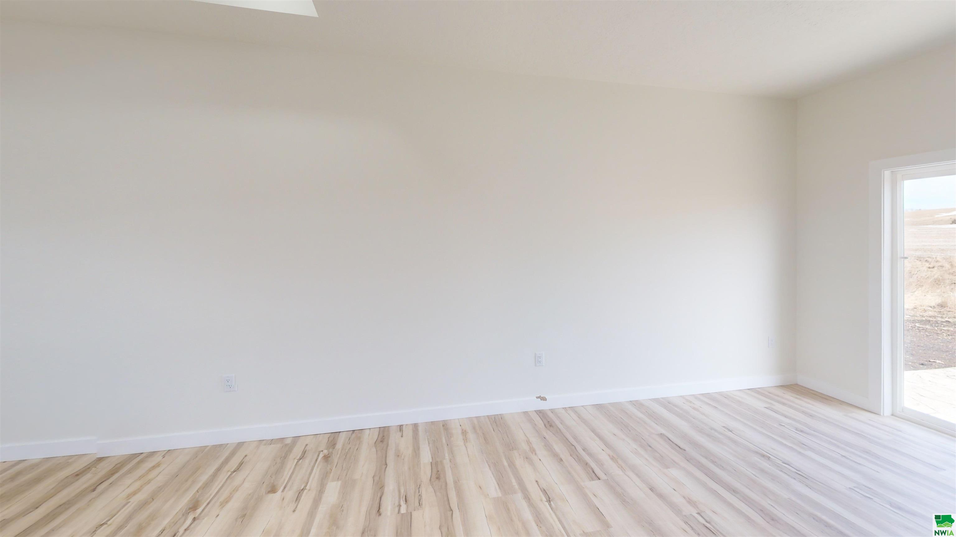 MLS #827835