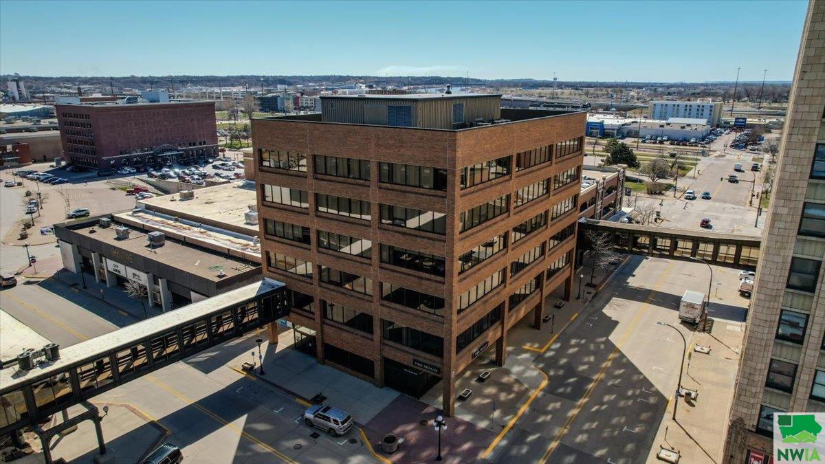 700 4th St #402, Sioux City, IA 51101 