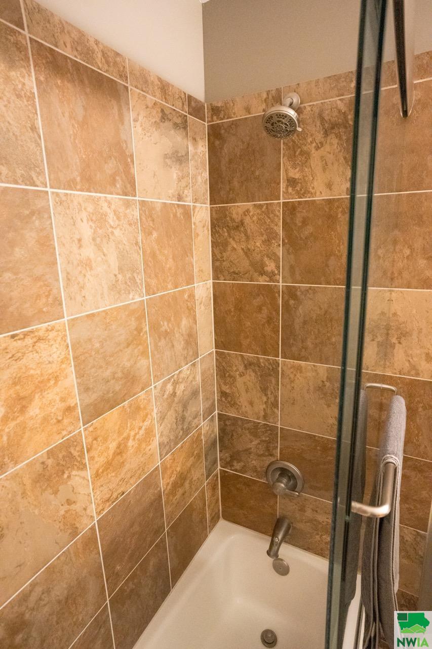 MLS #827839