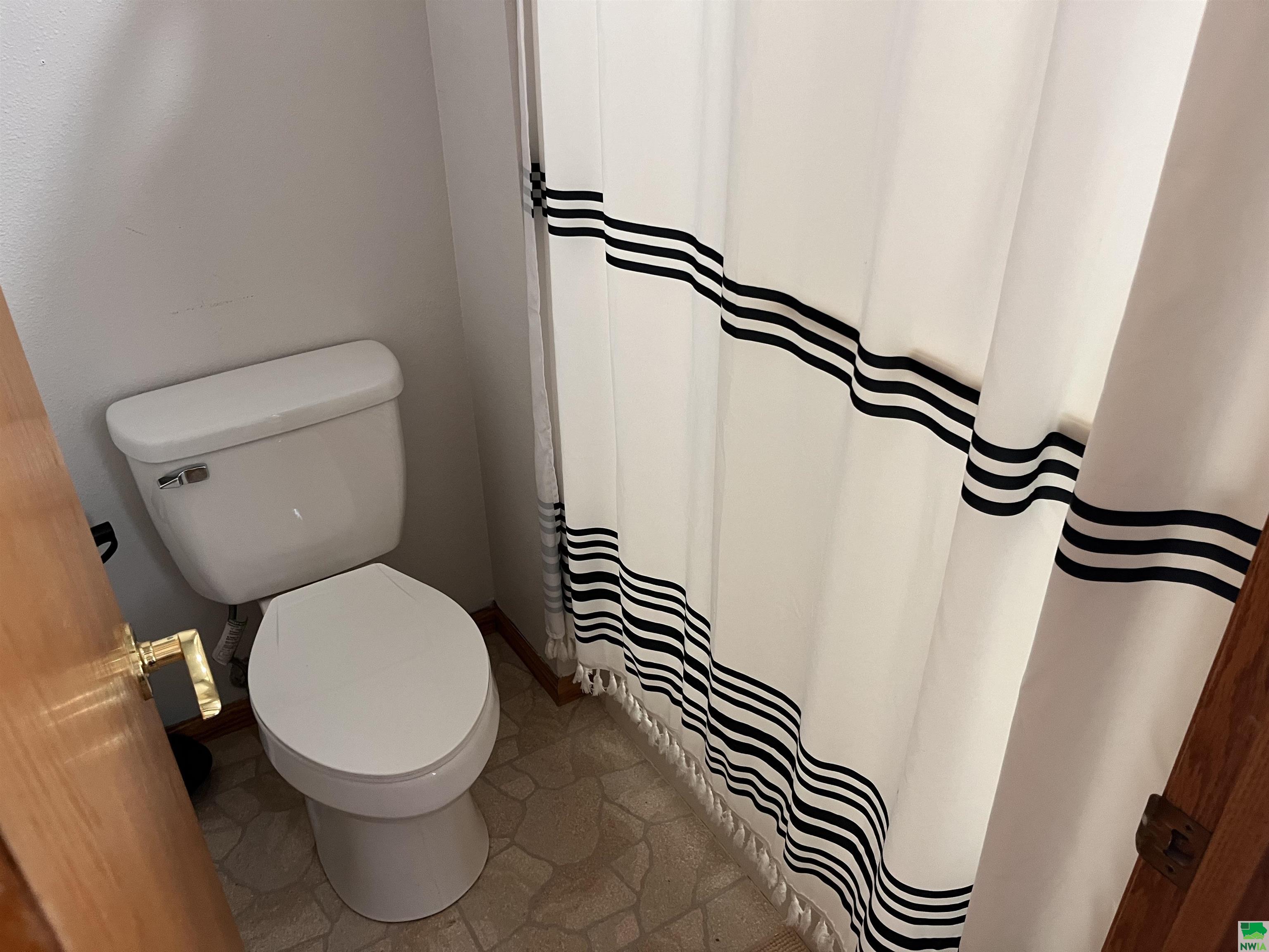 MLS #827847