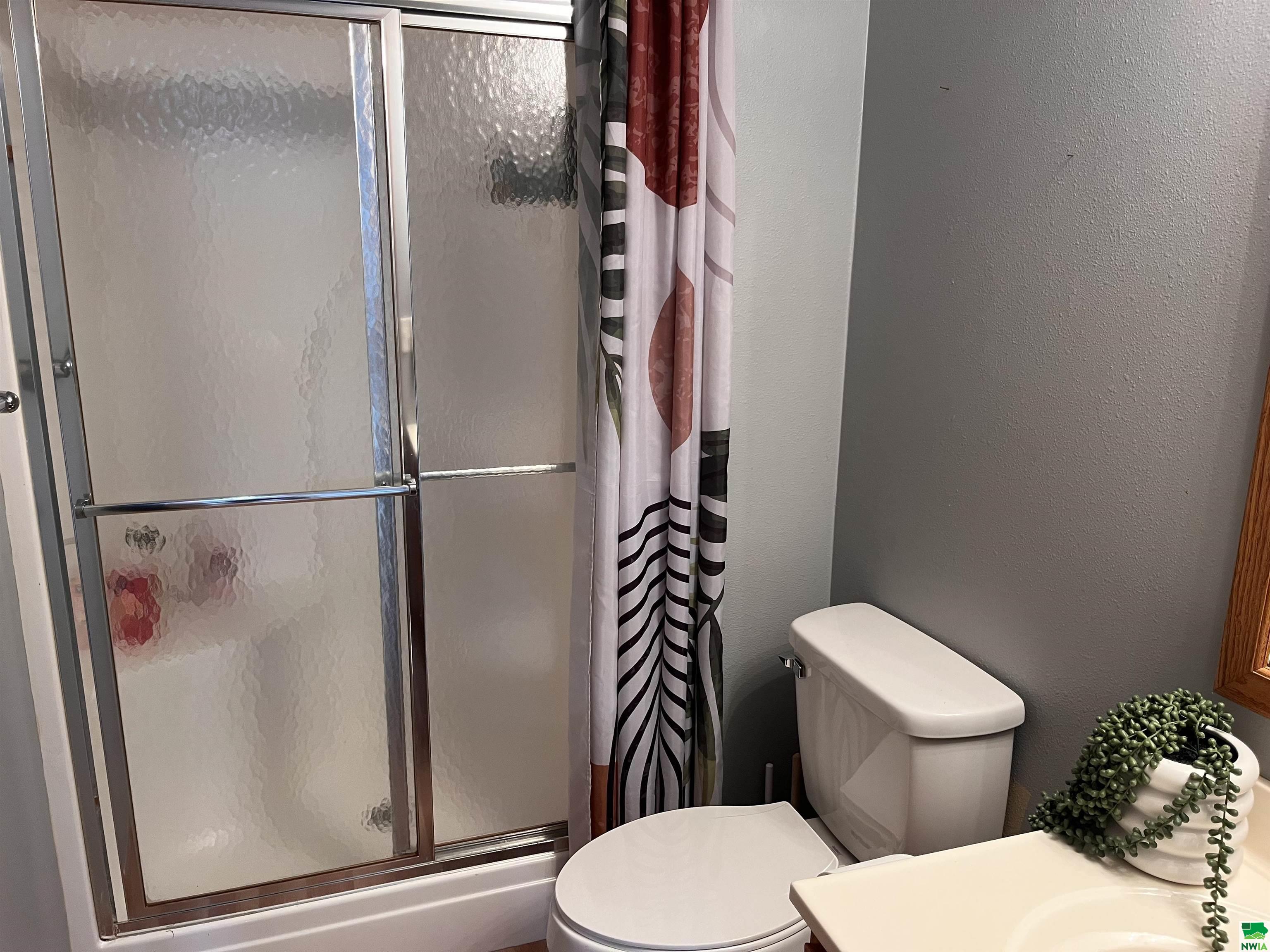 MLS #827847