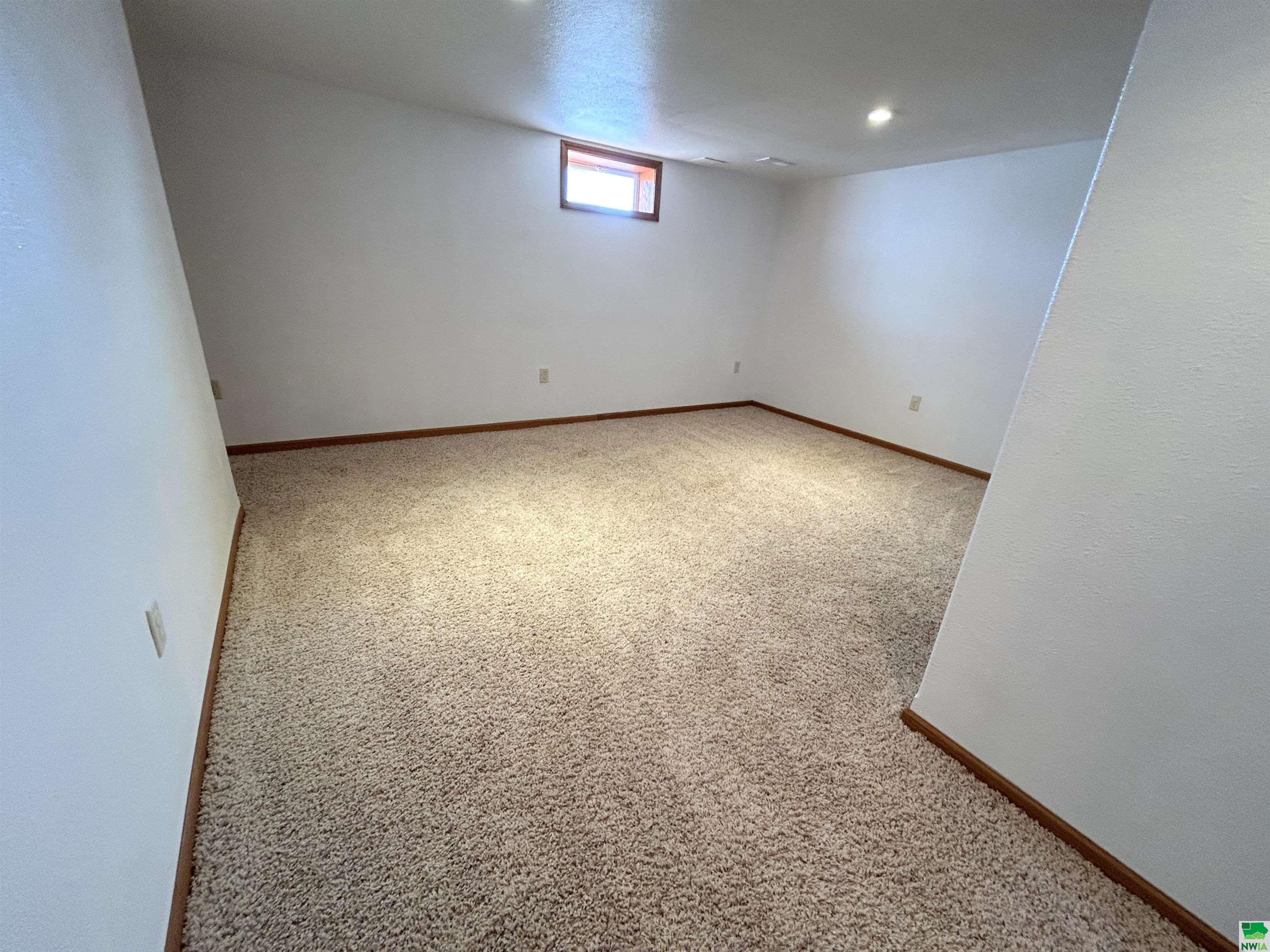 MLS #827885