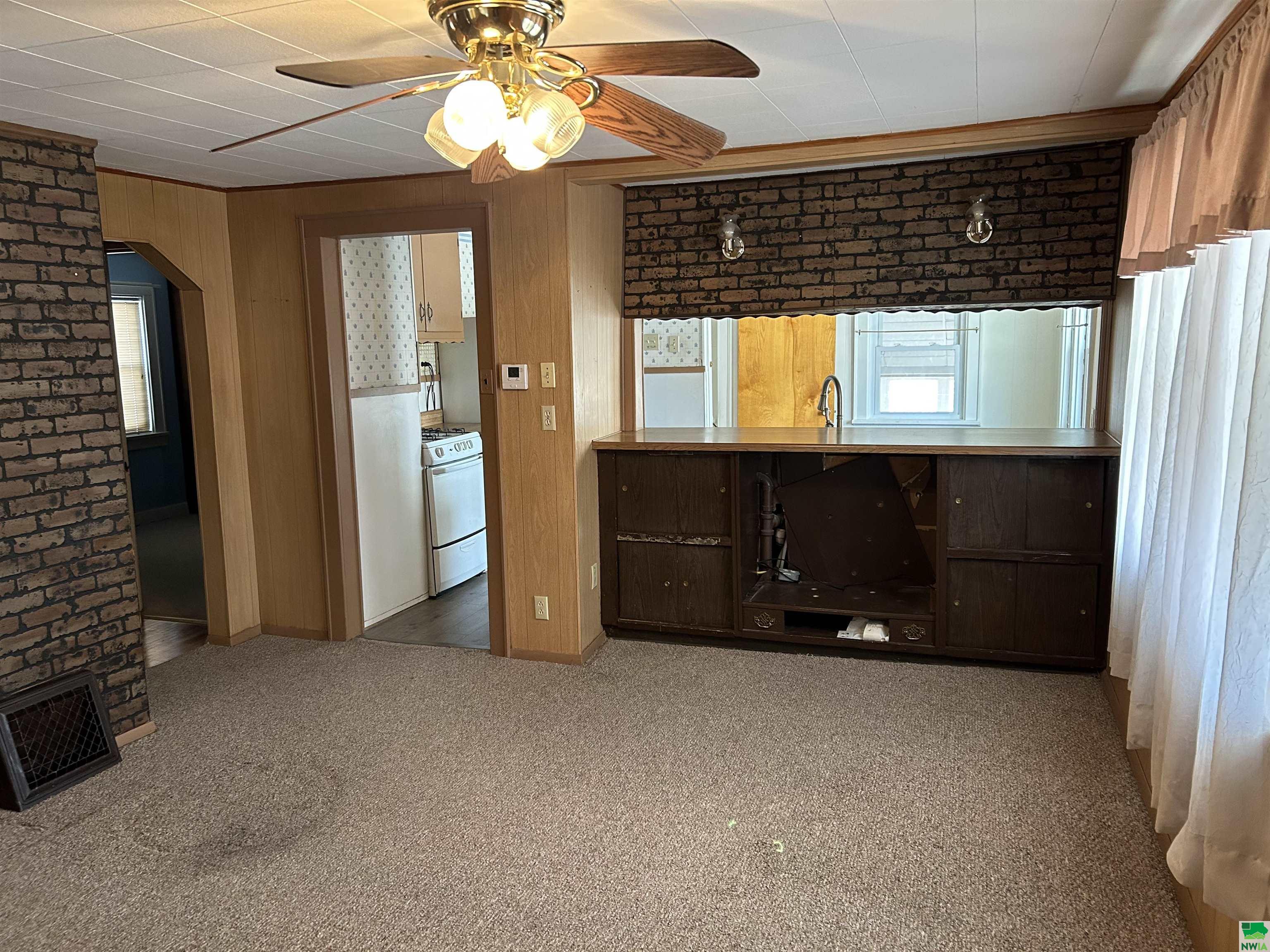 MLS #827891