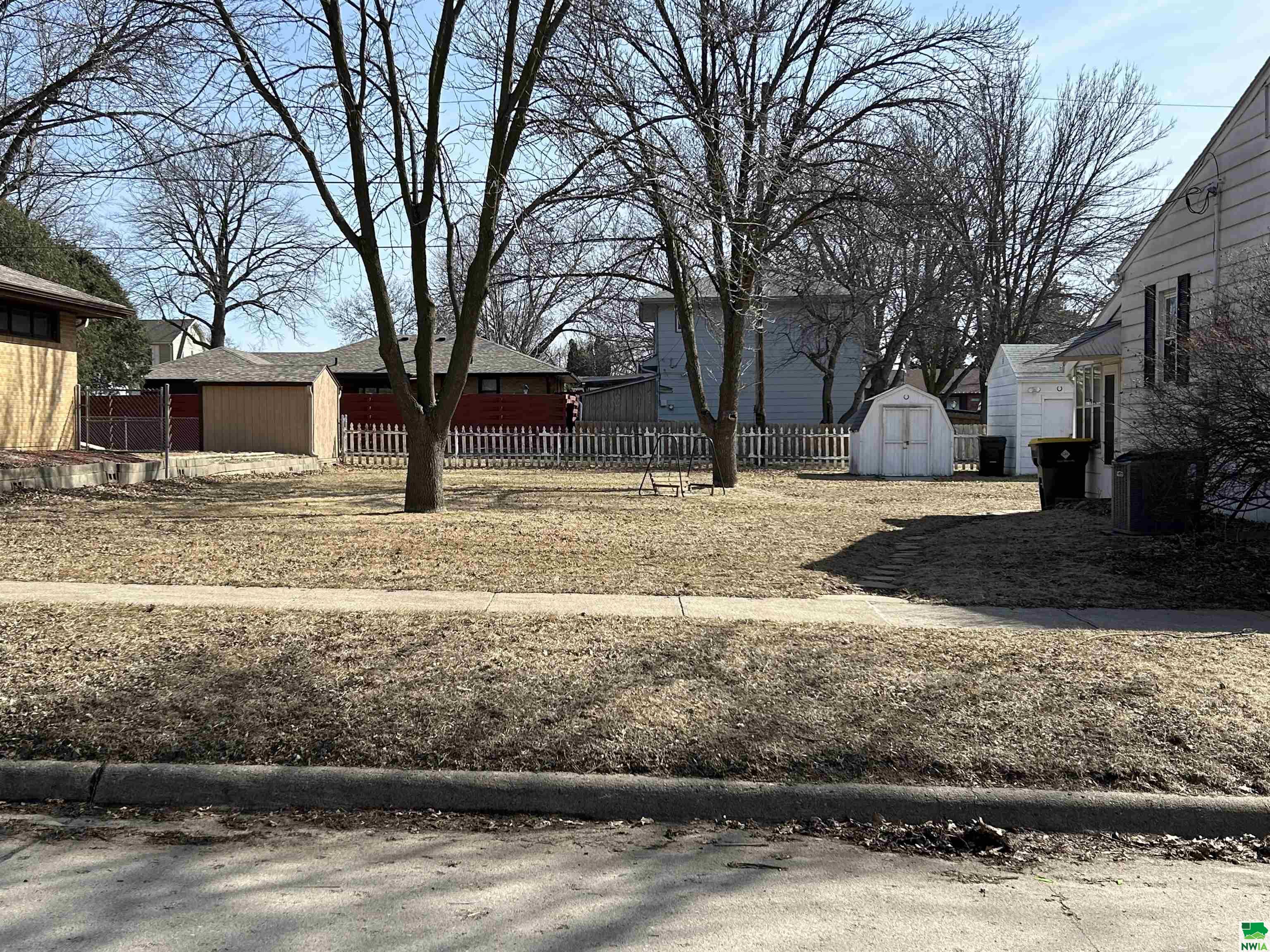 MLS #827891