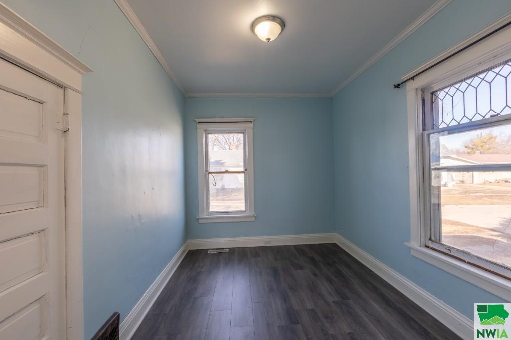 MLS #827896