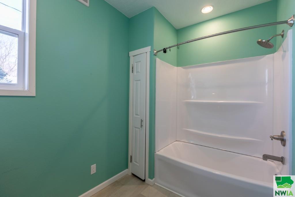 MLS #827896