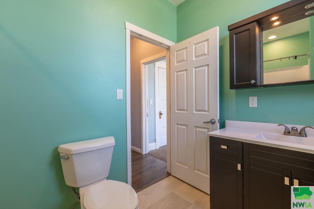 MLS #827896