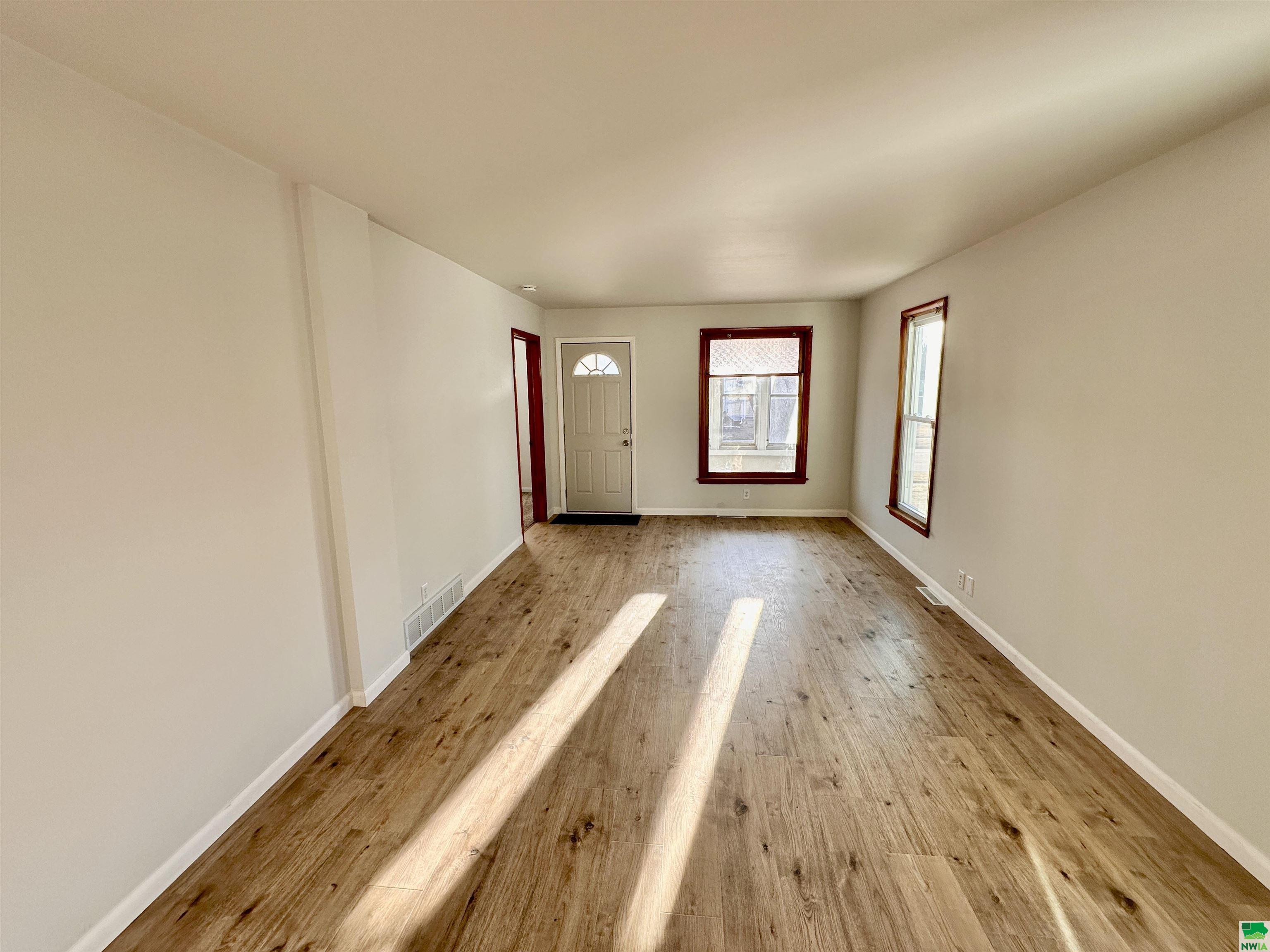 MLS #827910