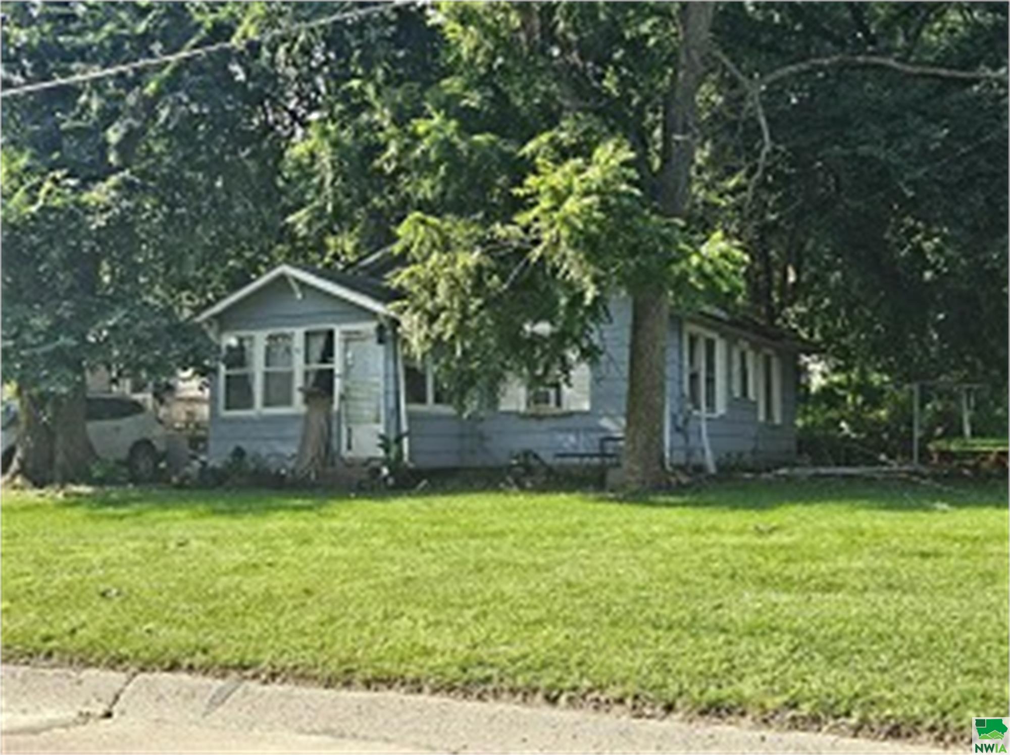 MLS #827920