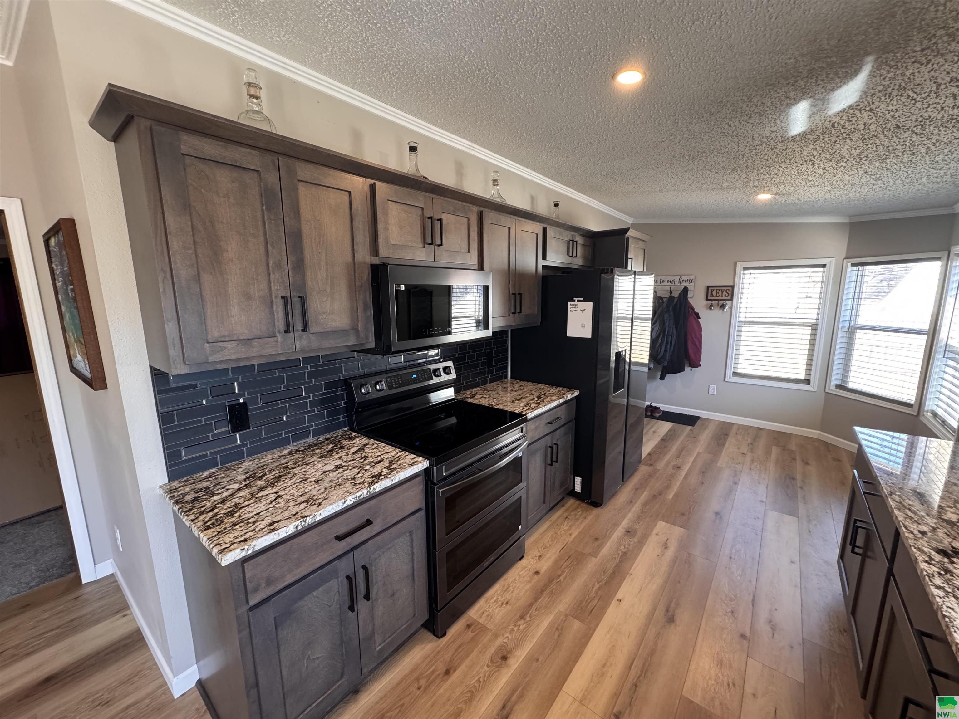 MLS #827934