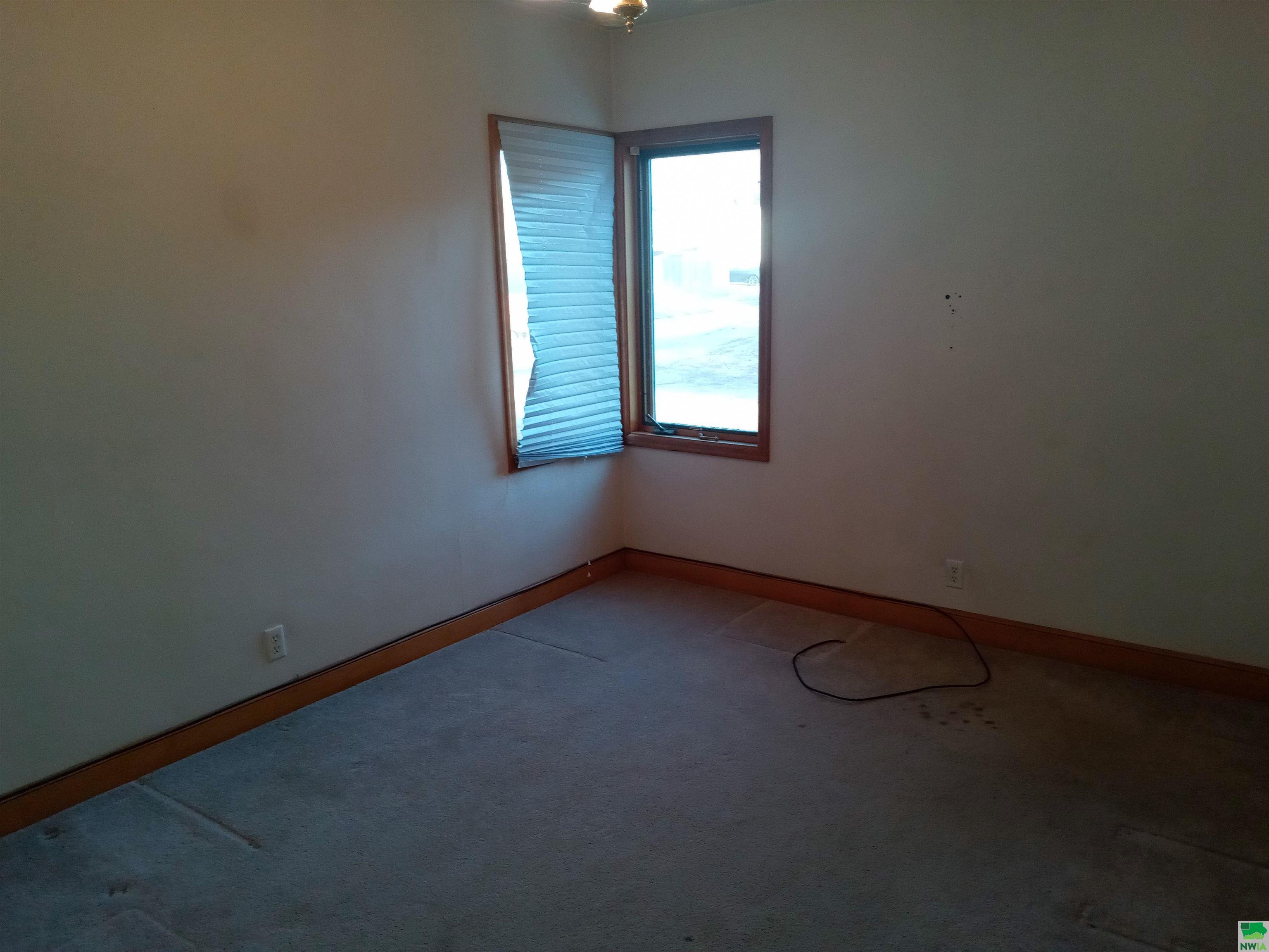 MLS #827937