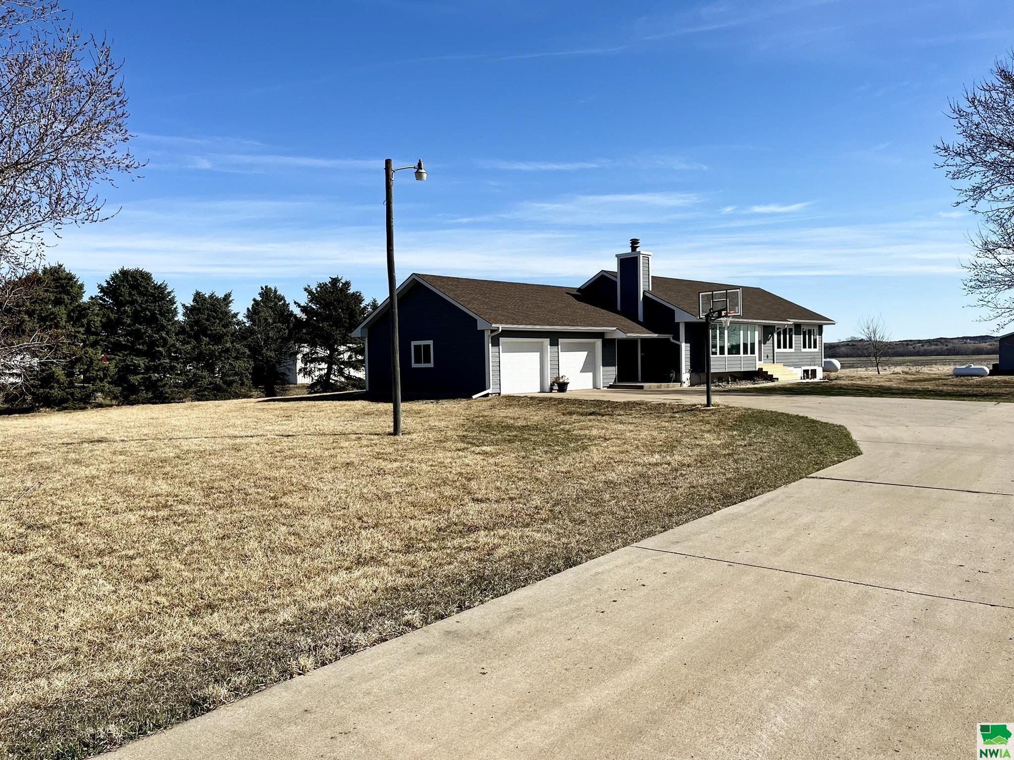 33044 484 Ave, Jefferson, SD 57038 