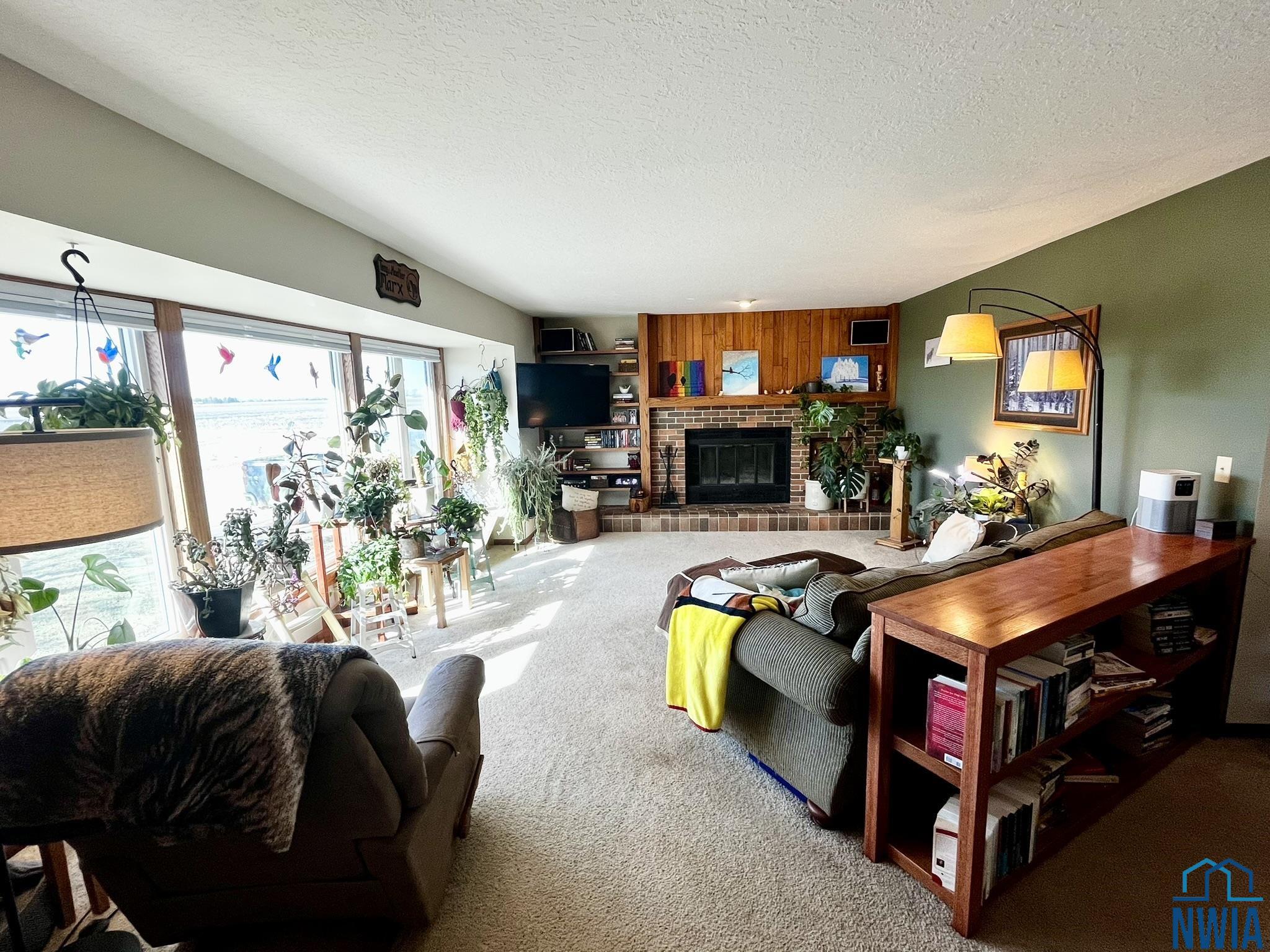 MLS #827943
