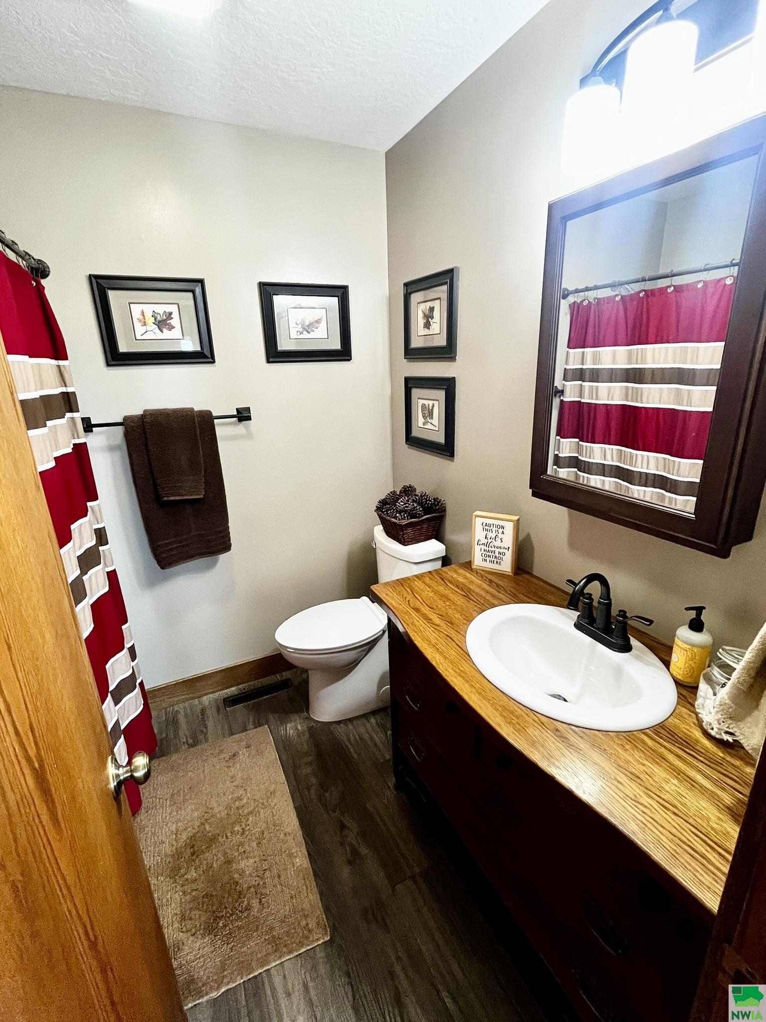 MLS #827943