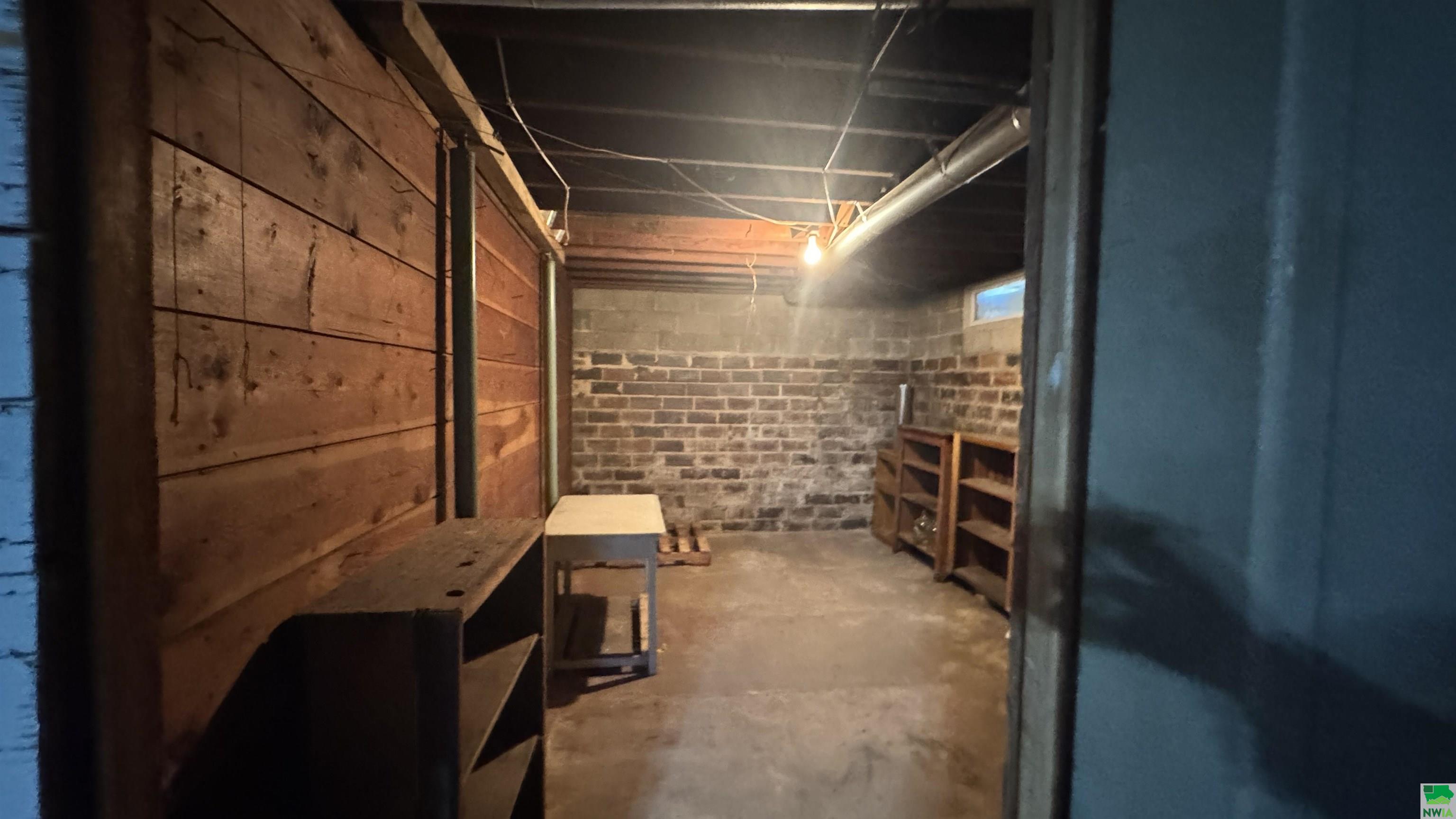 MLS #827946