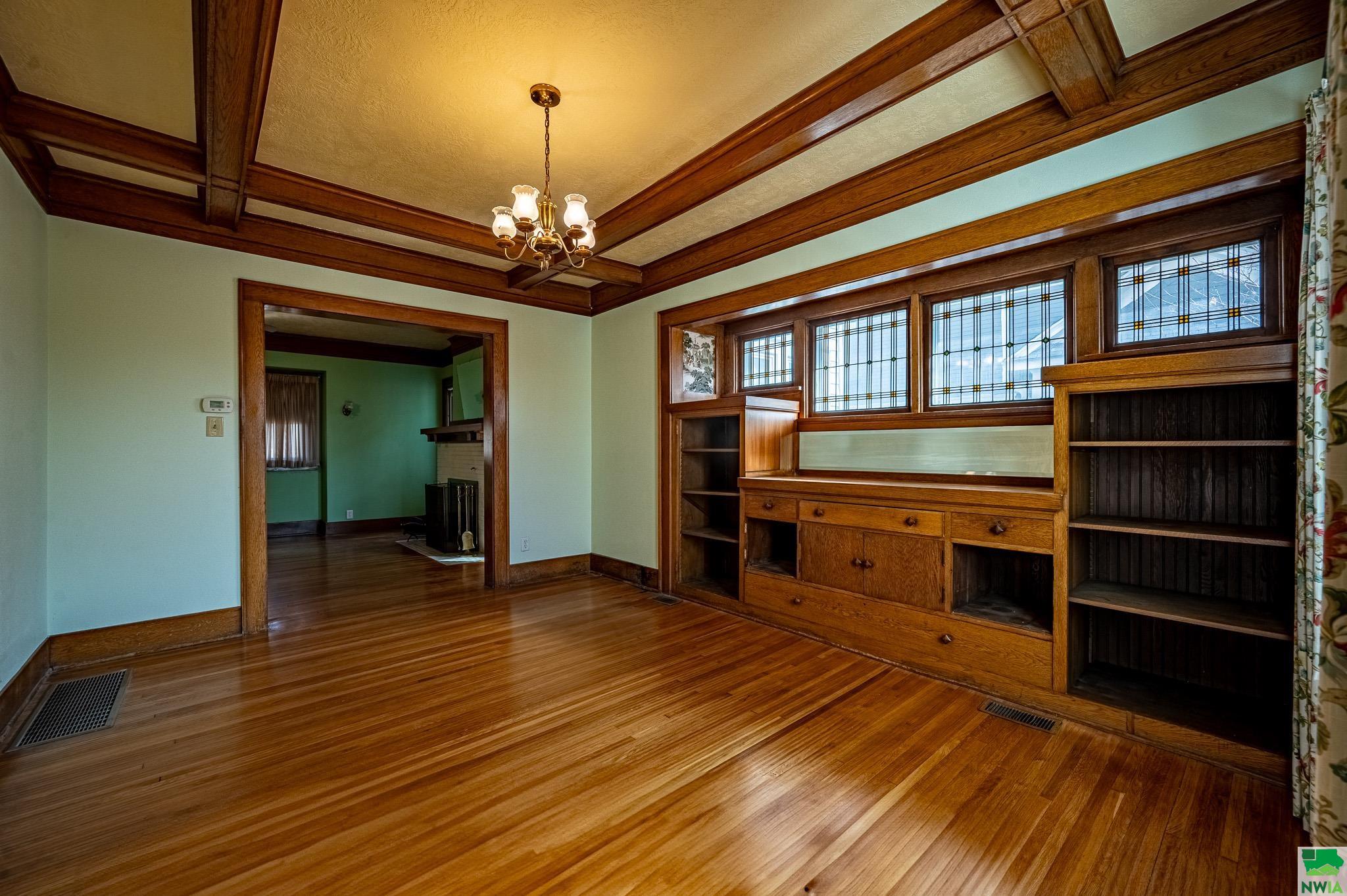 MLS #827948