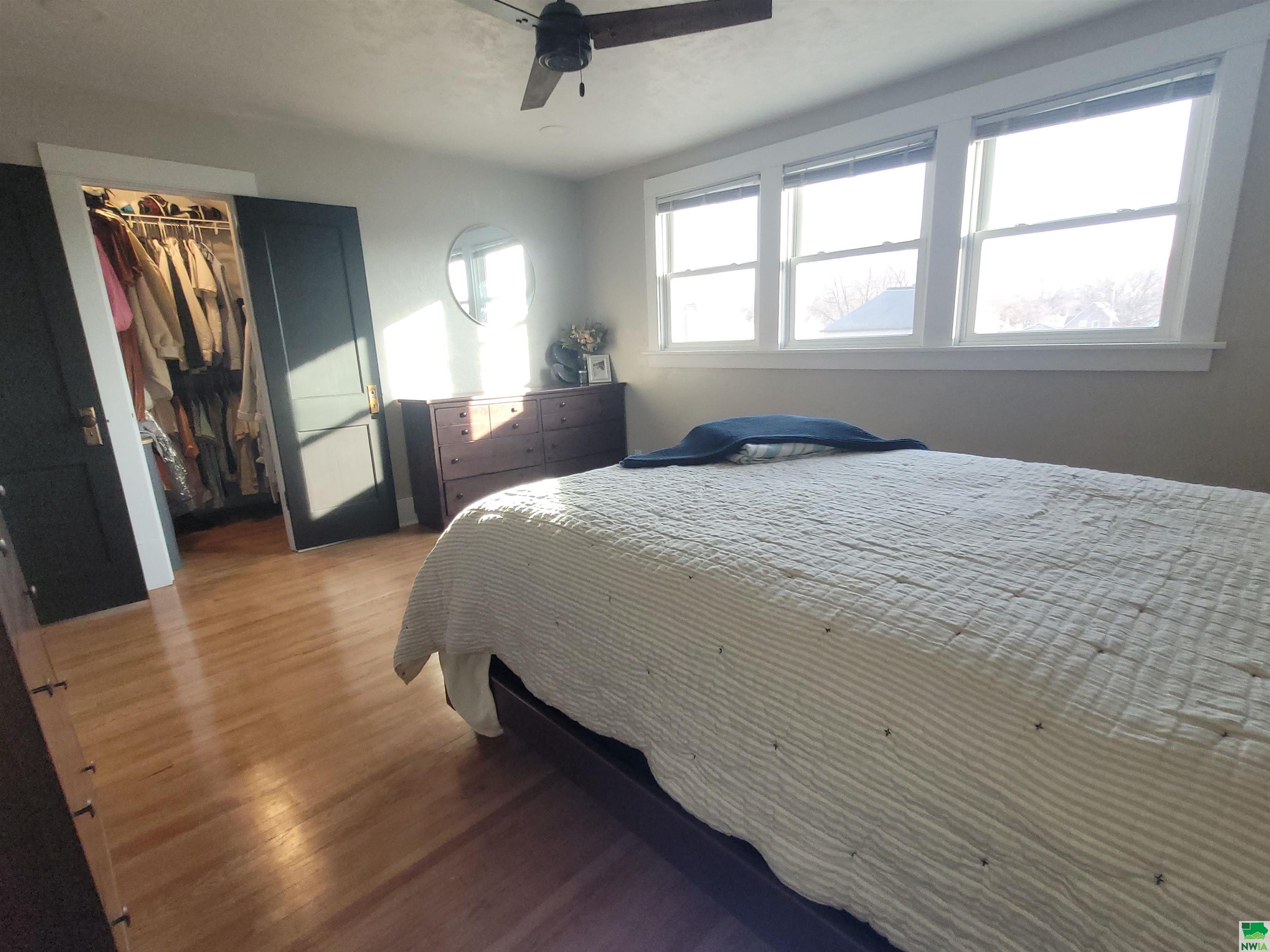 MLS #827952