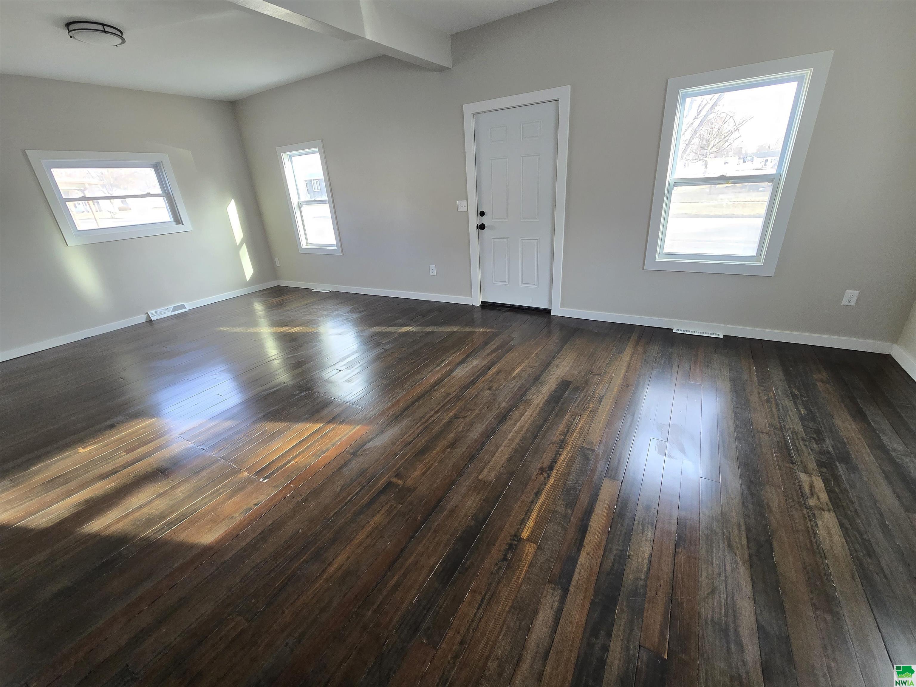 MLS #827954