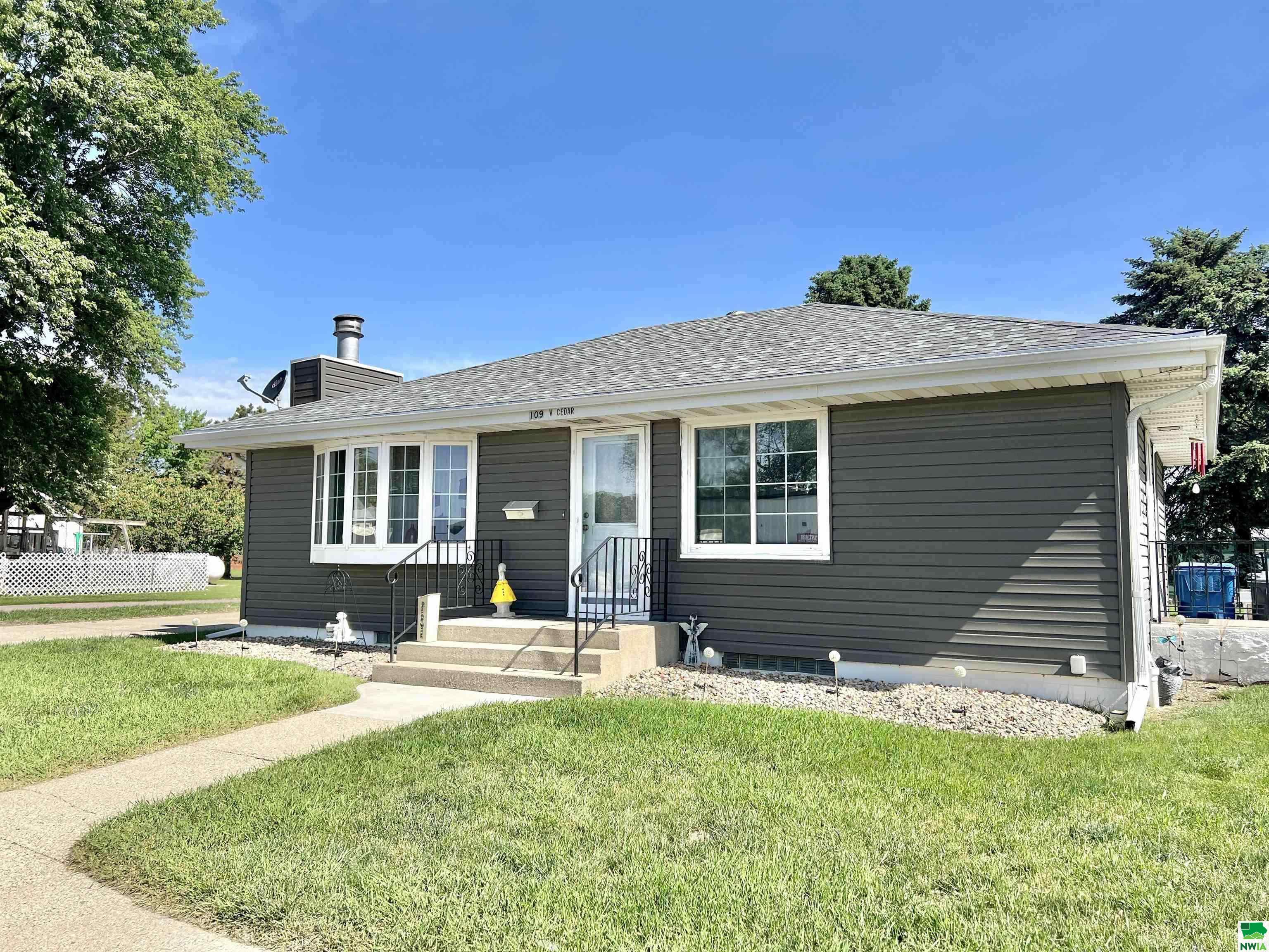 MLS #827955