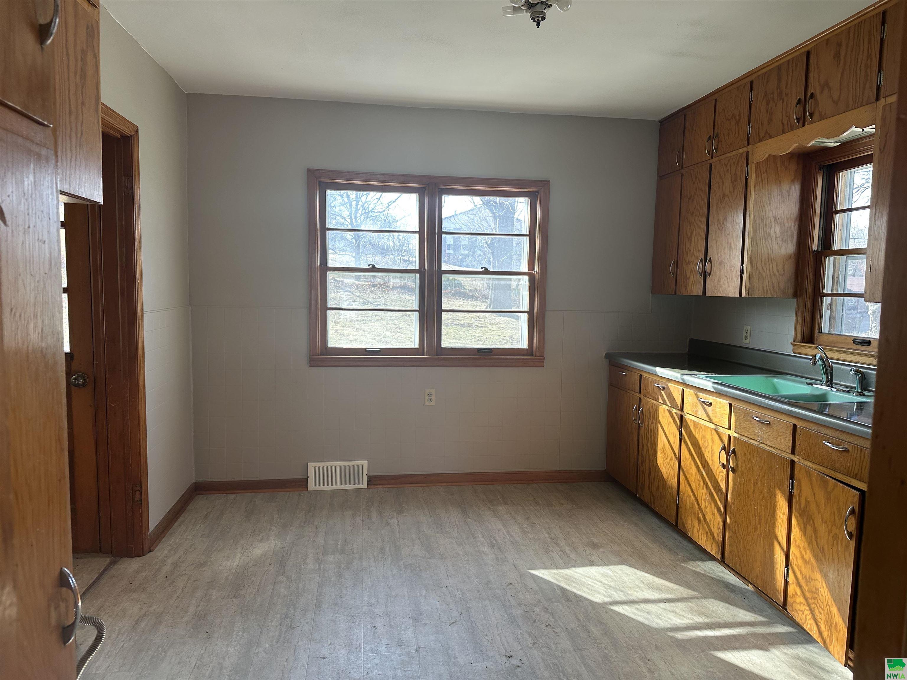 MLS #827963