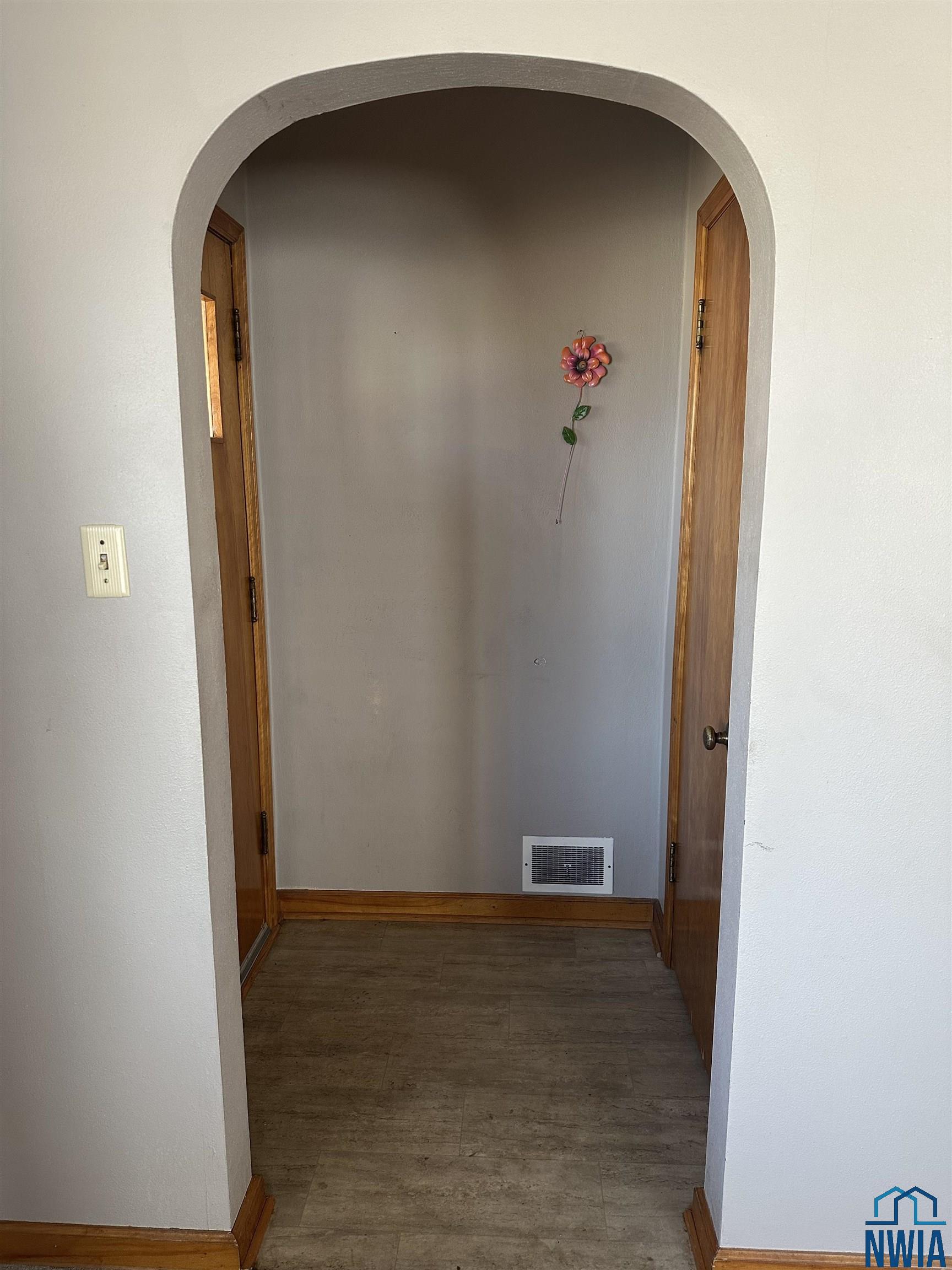 MLS #827963