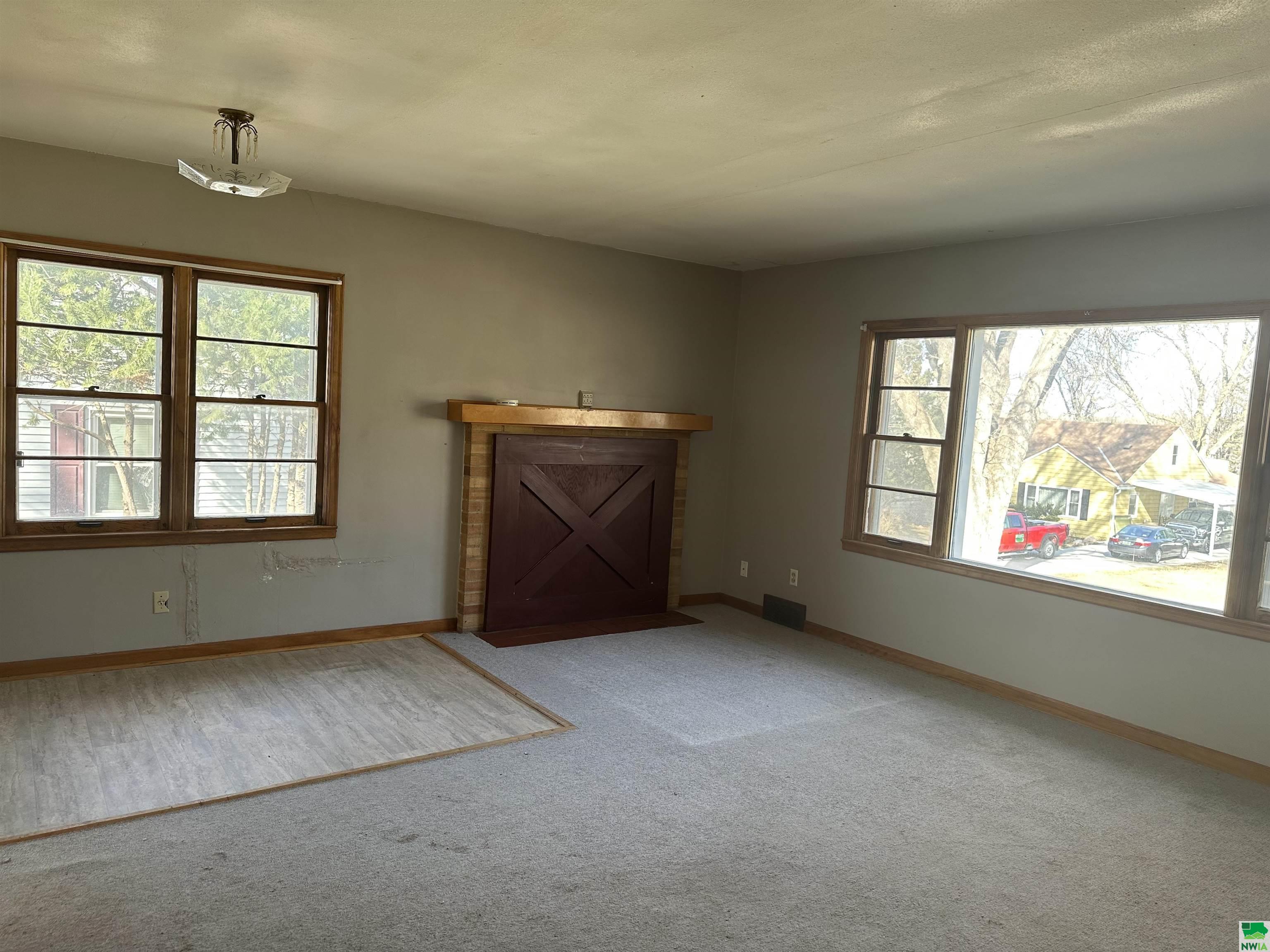 MLS #827963