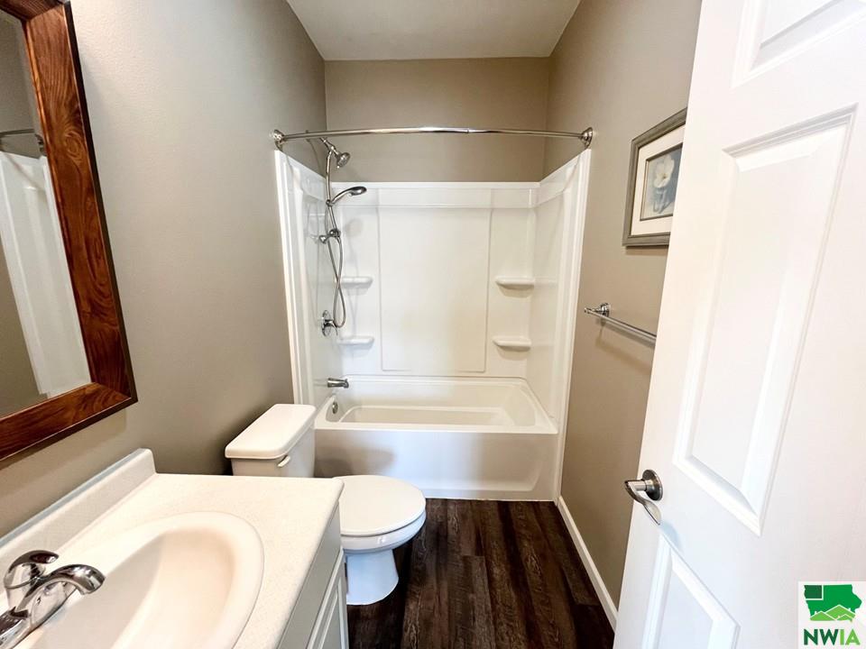 MLS #827967
