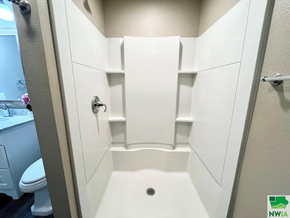 MLS #827967