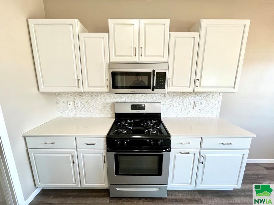 MLS #827967