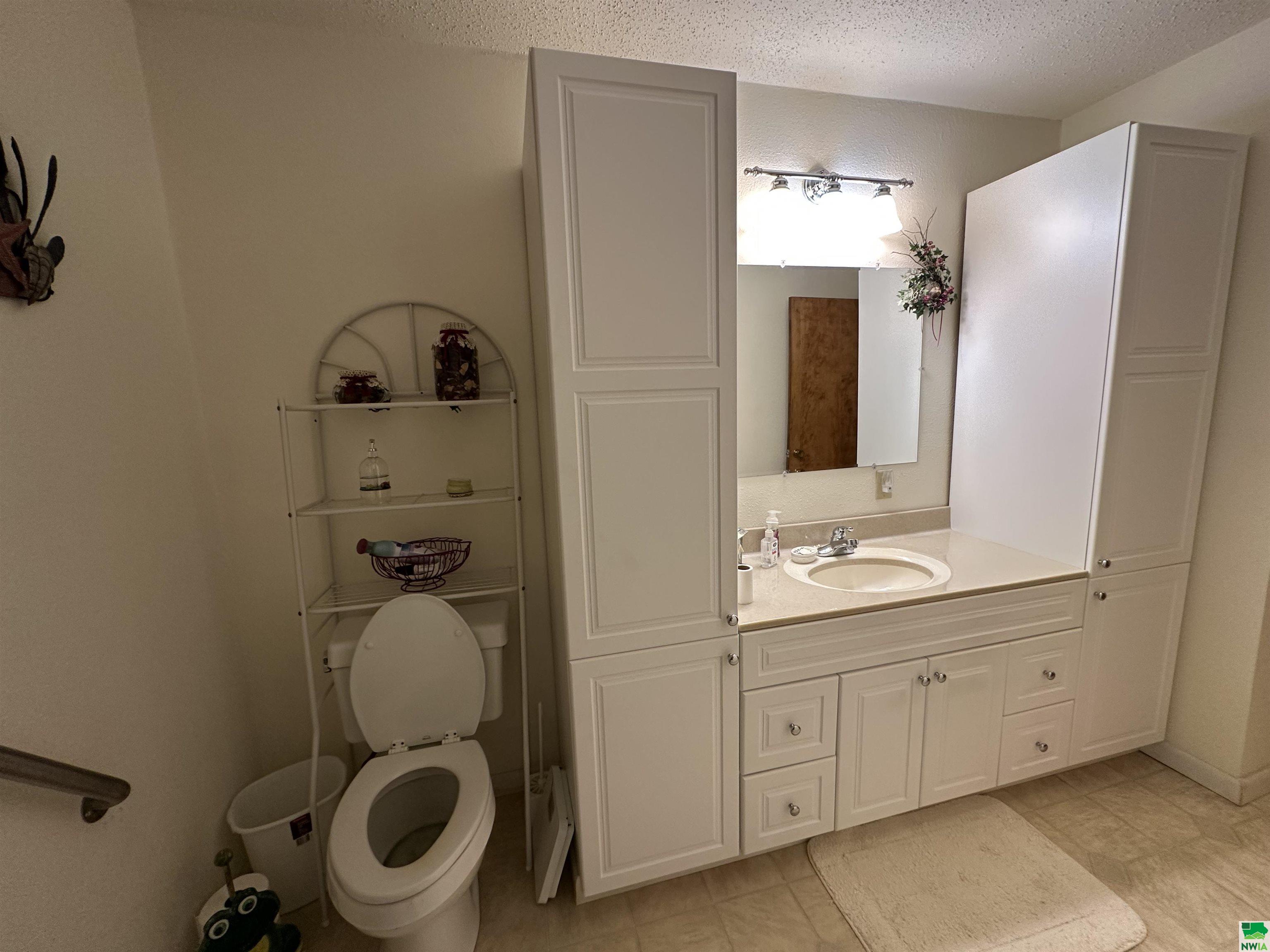 MLS #827968